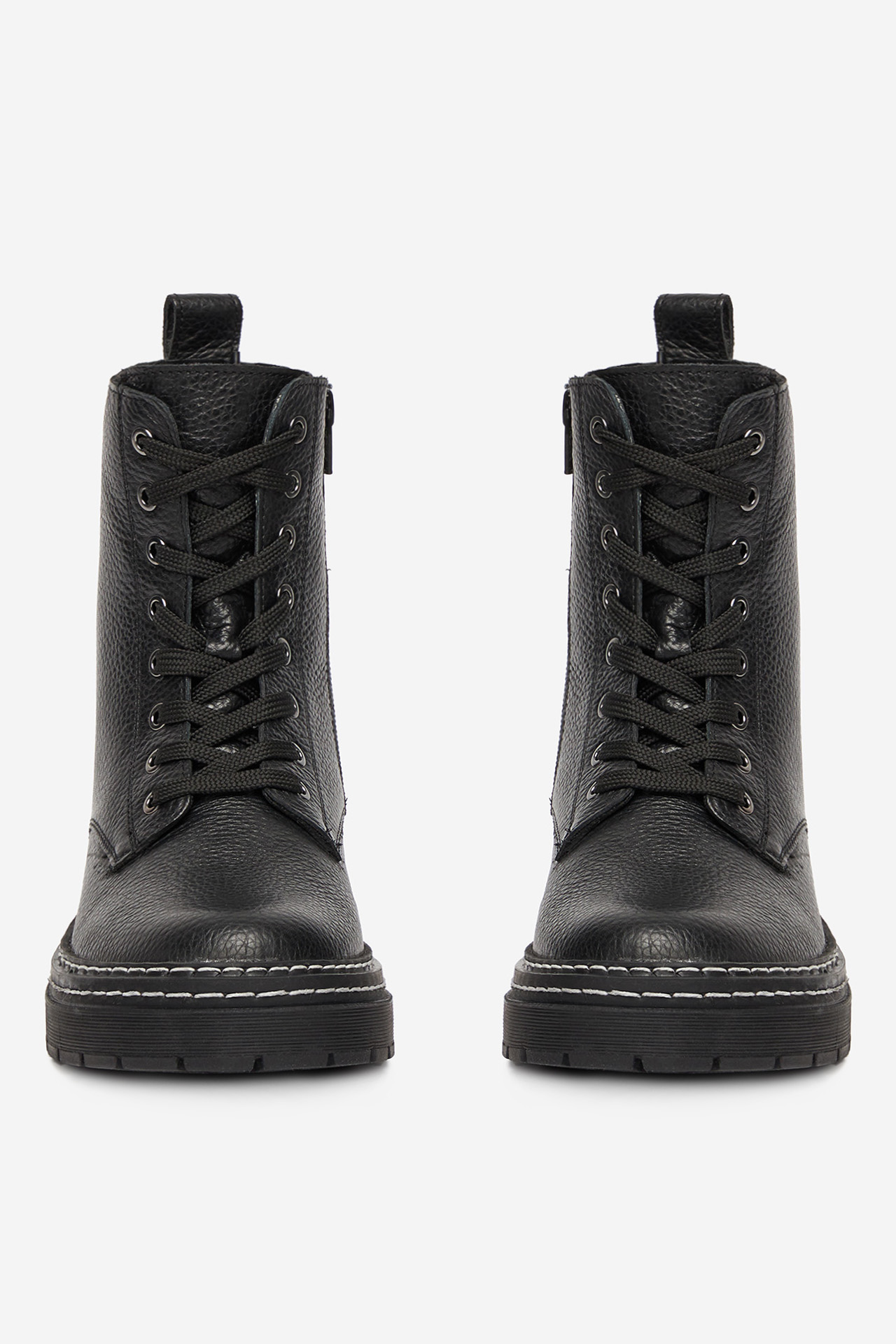 Kotníková obuv Černá