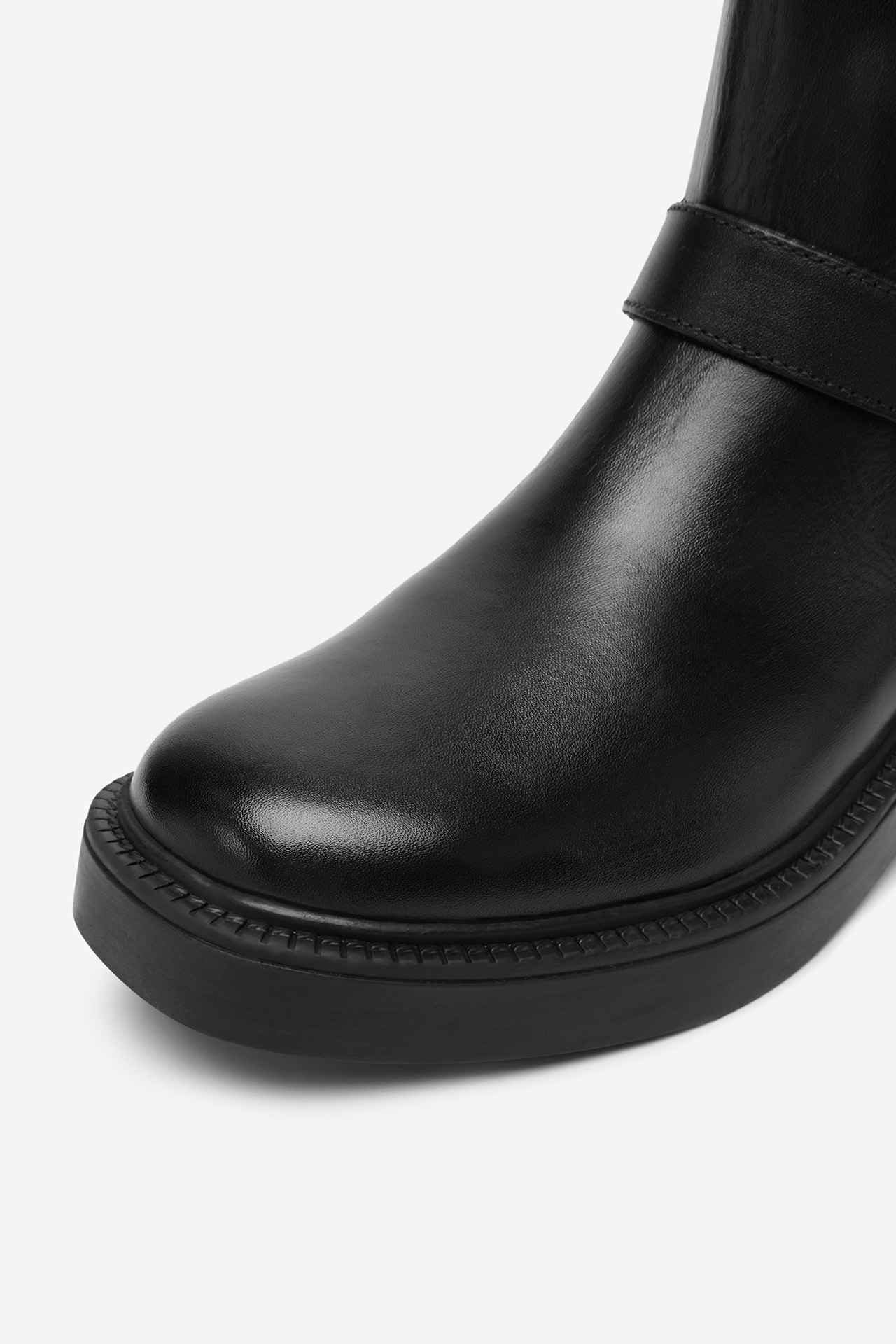 Polokozačky Černá