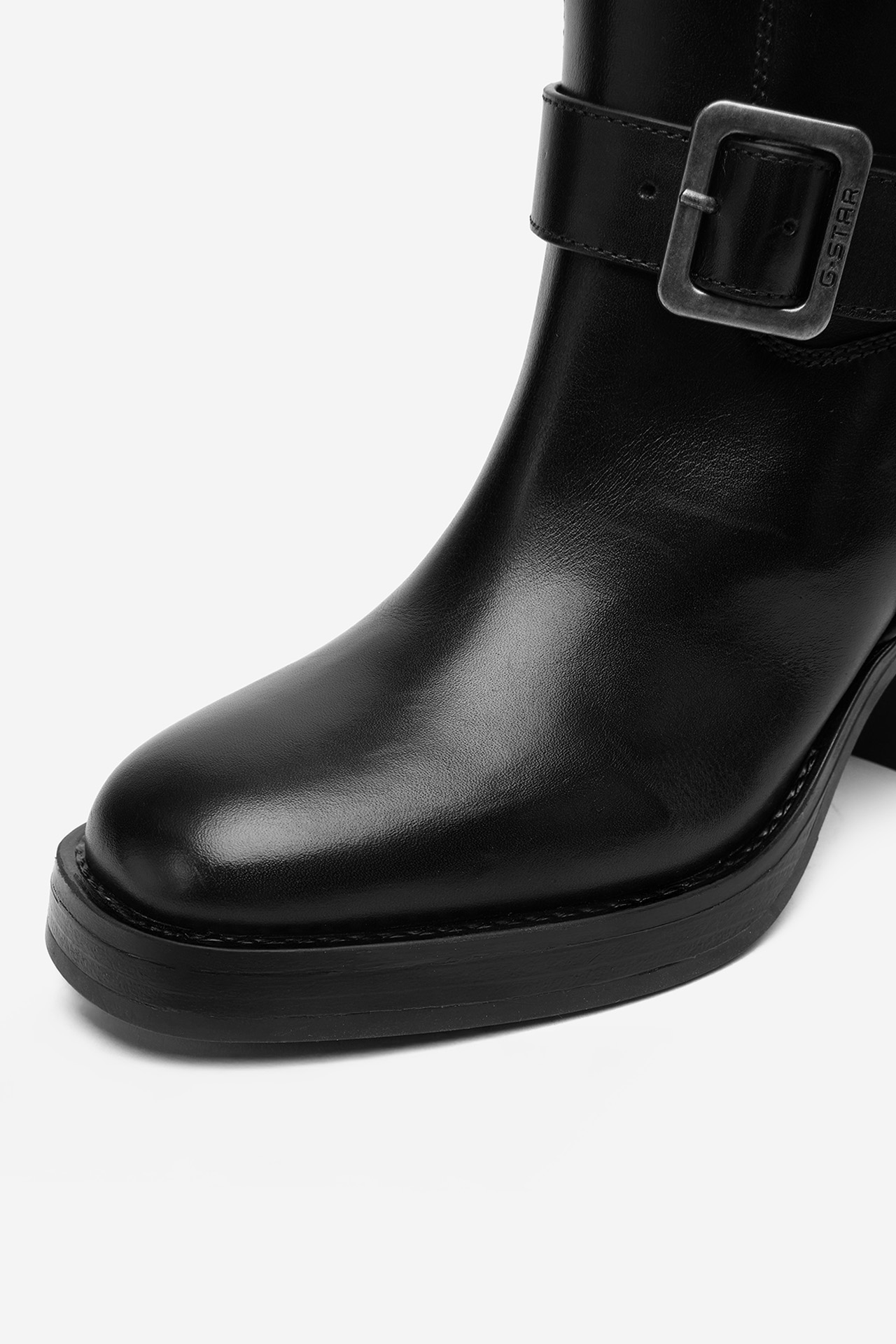 Zimski škornji Črna