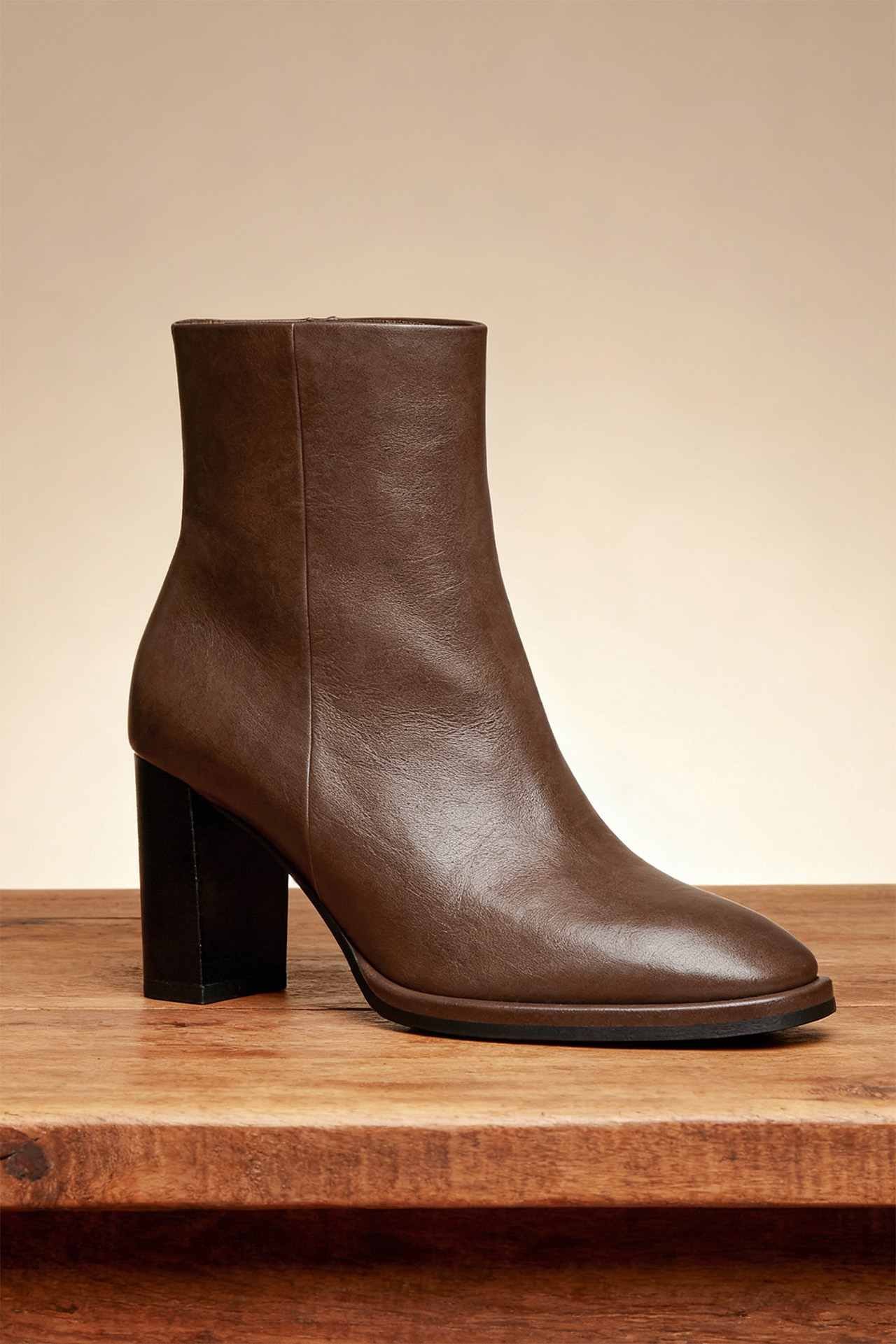 Polokozačky Tmavě hnědá