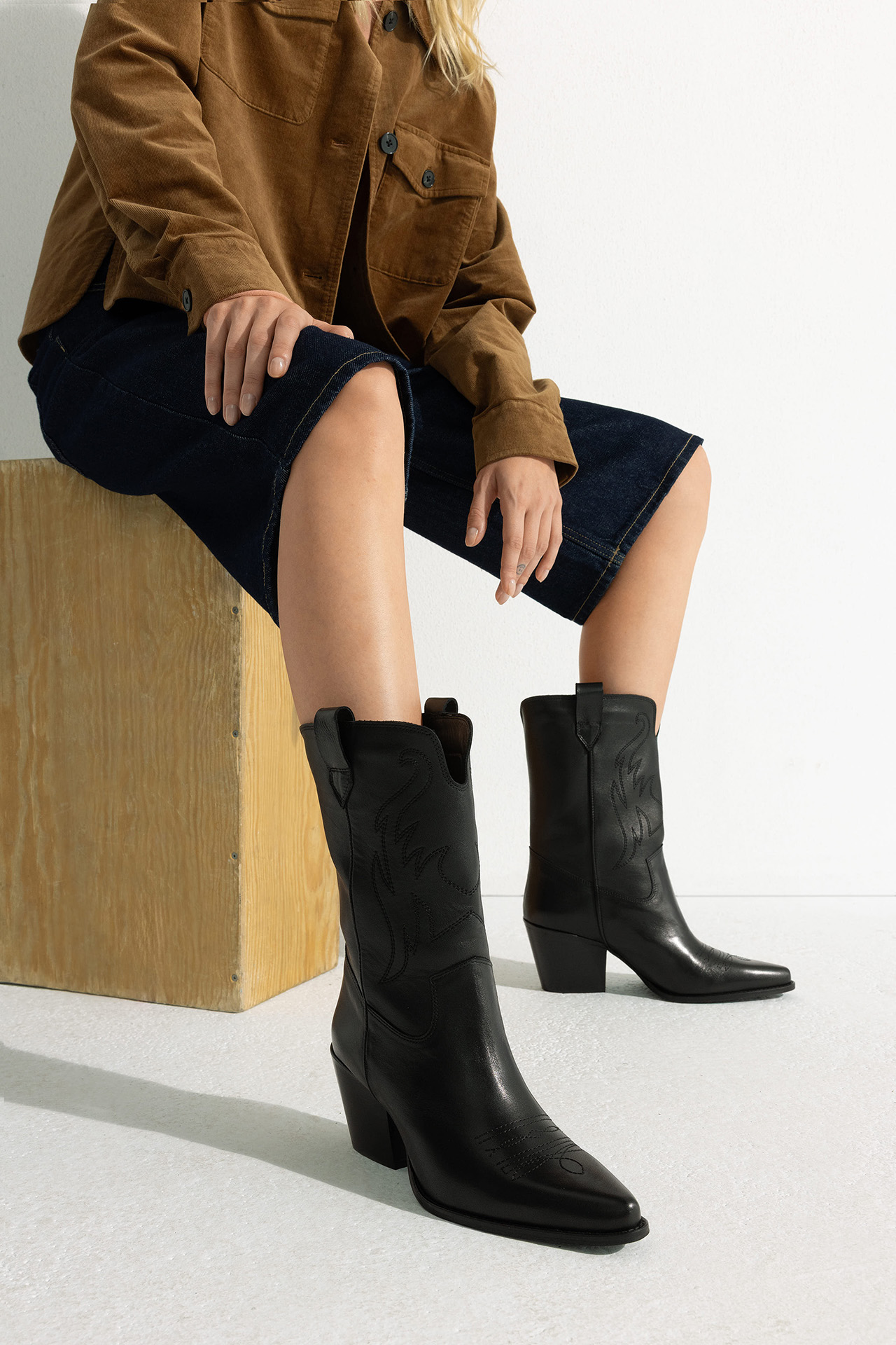 Kovbojská obuv Černá