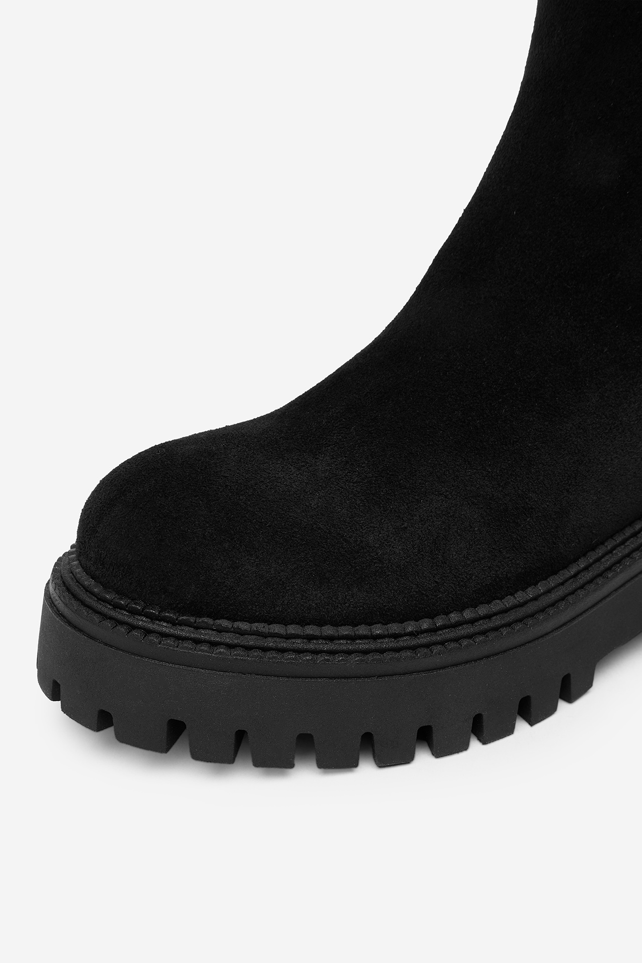 Kotníková obuv s elastickým prvkem Černá