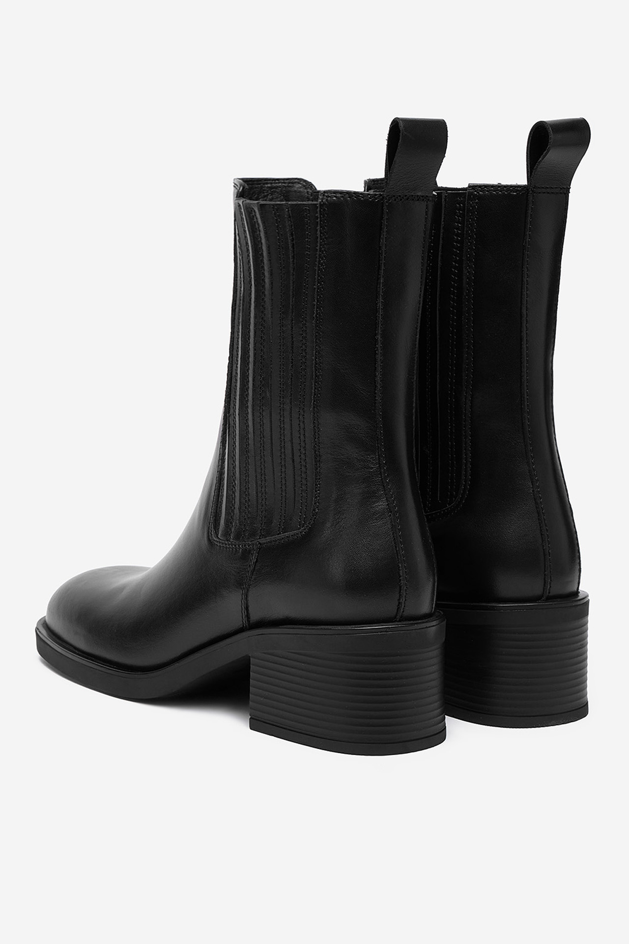 Polokozačky Černá