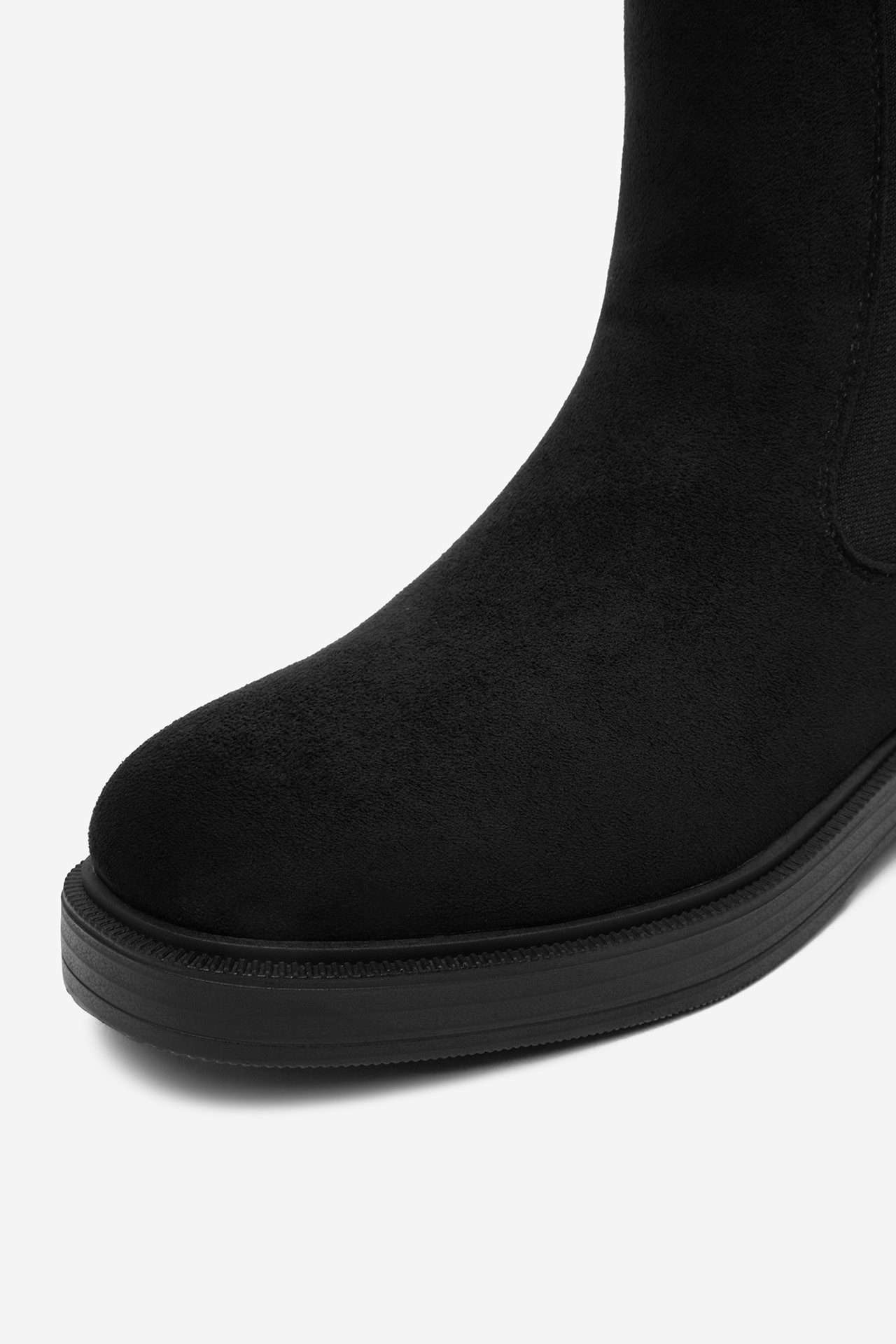 Kotníková obuv s elastickým prvkem Černá