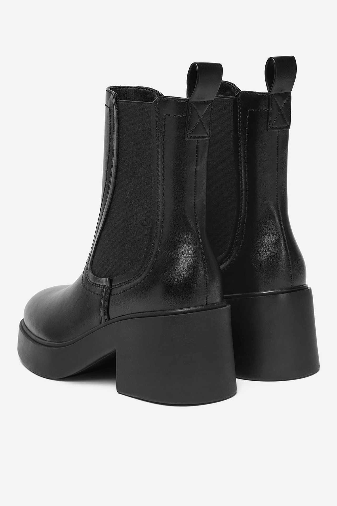 Kotníková obuv s elastickým prvkem Černá