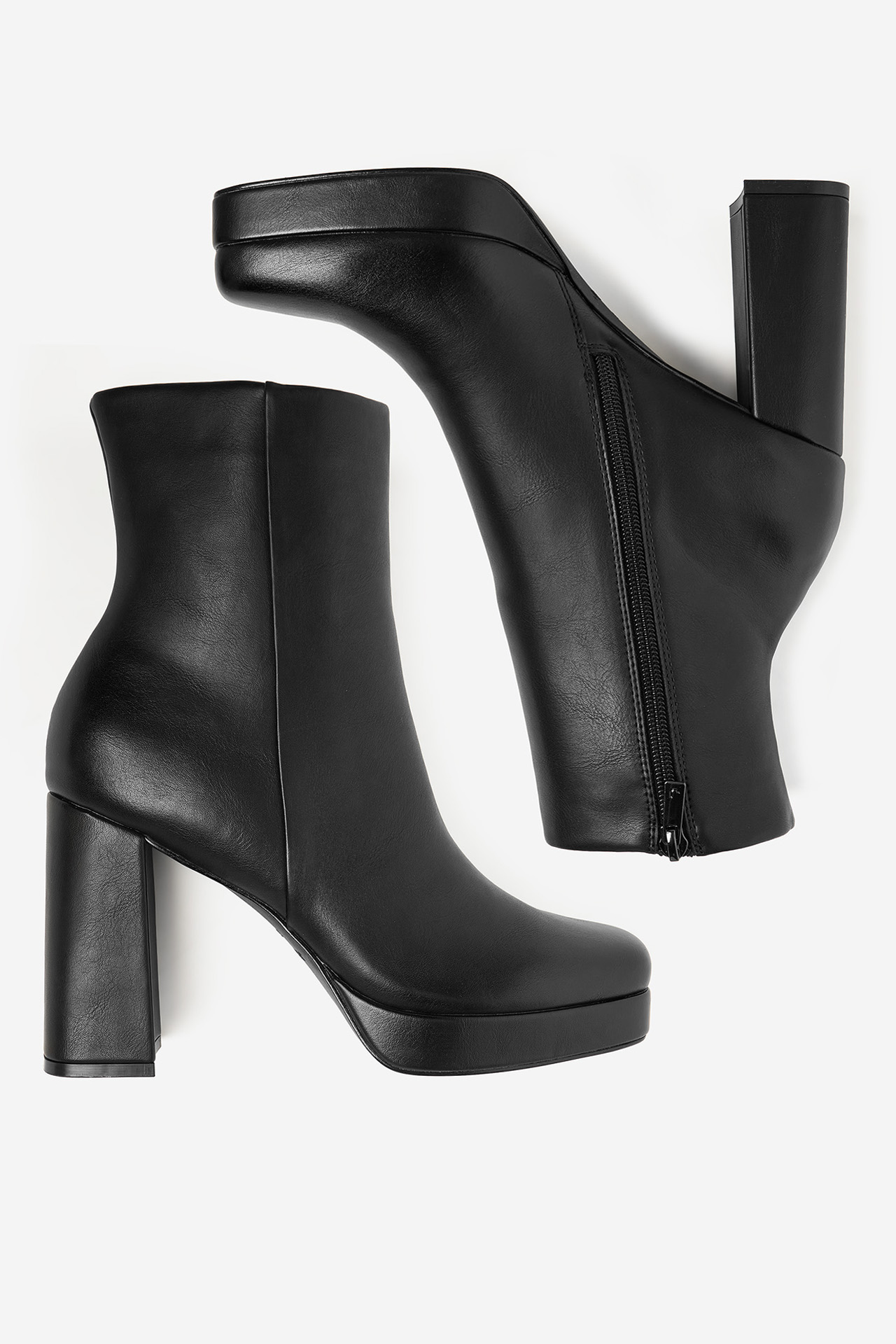 Polokozačky Černá