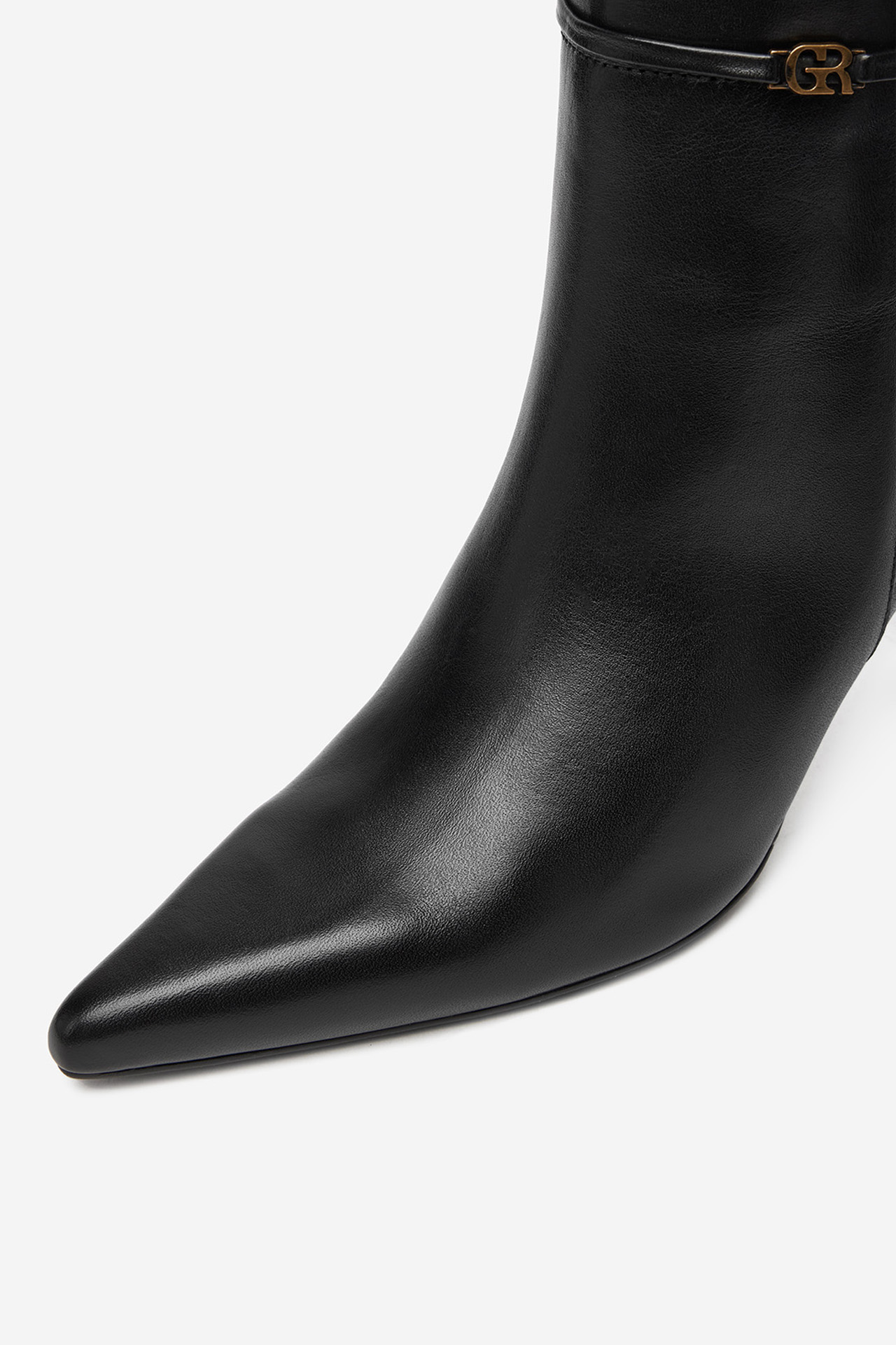 Polokozačky Černá