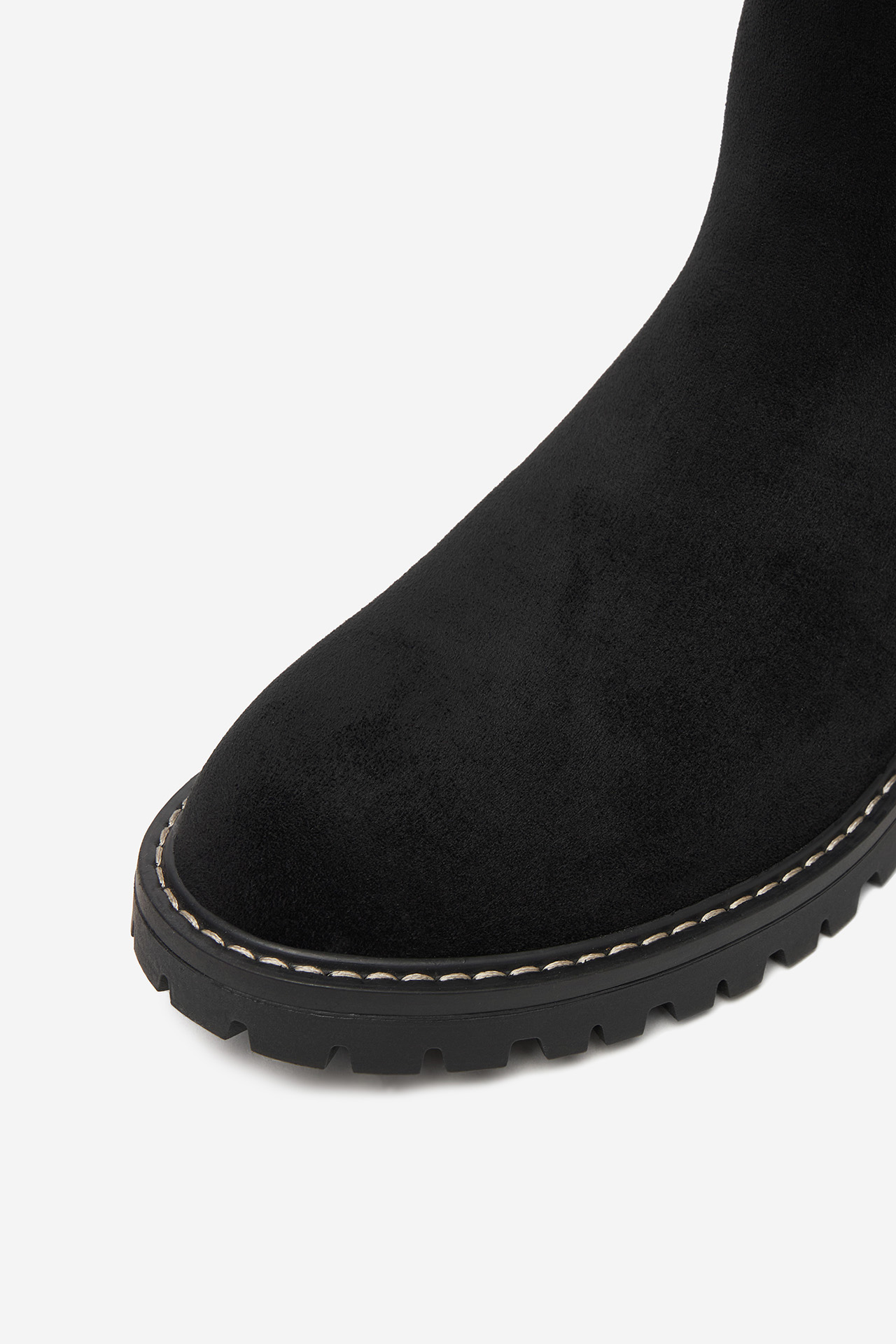 Kotníková obuv s elastickým prvkem Černá