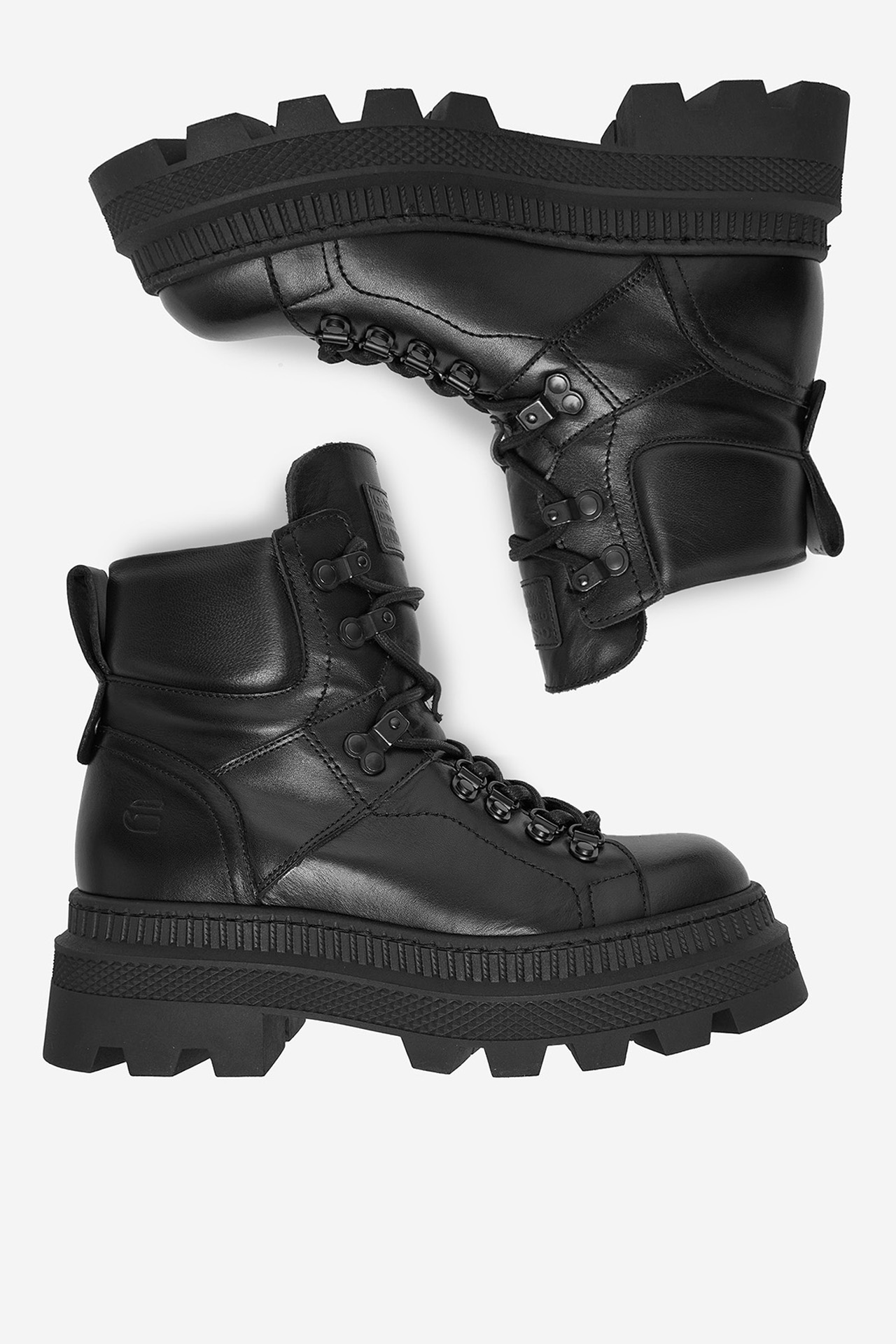 Kotníková obuv Černá