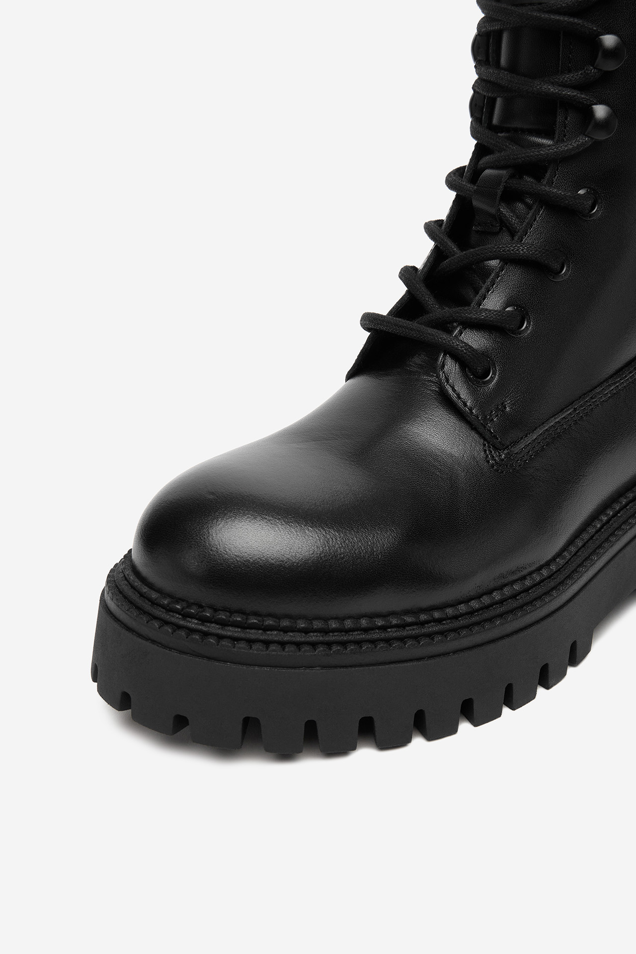 Turistická obuv Černá