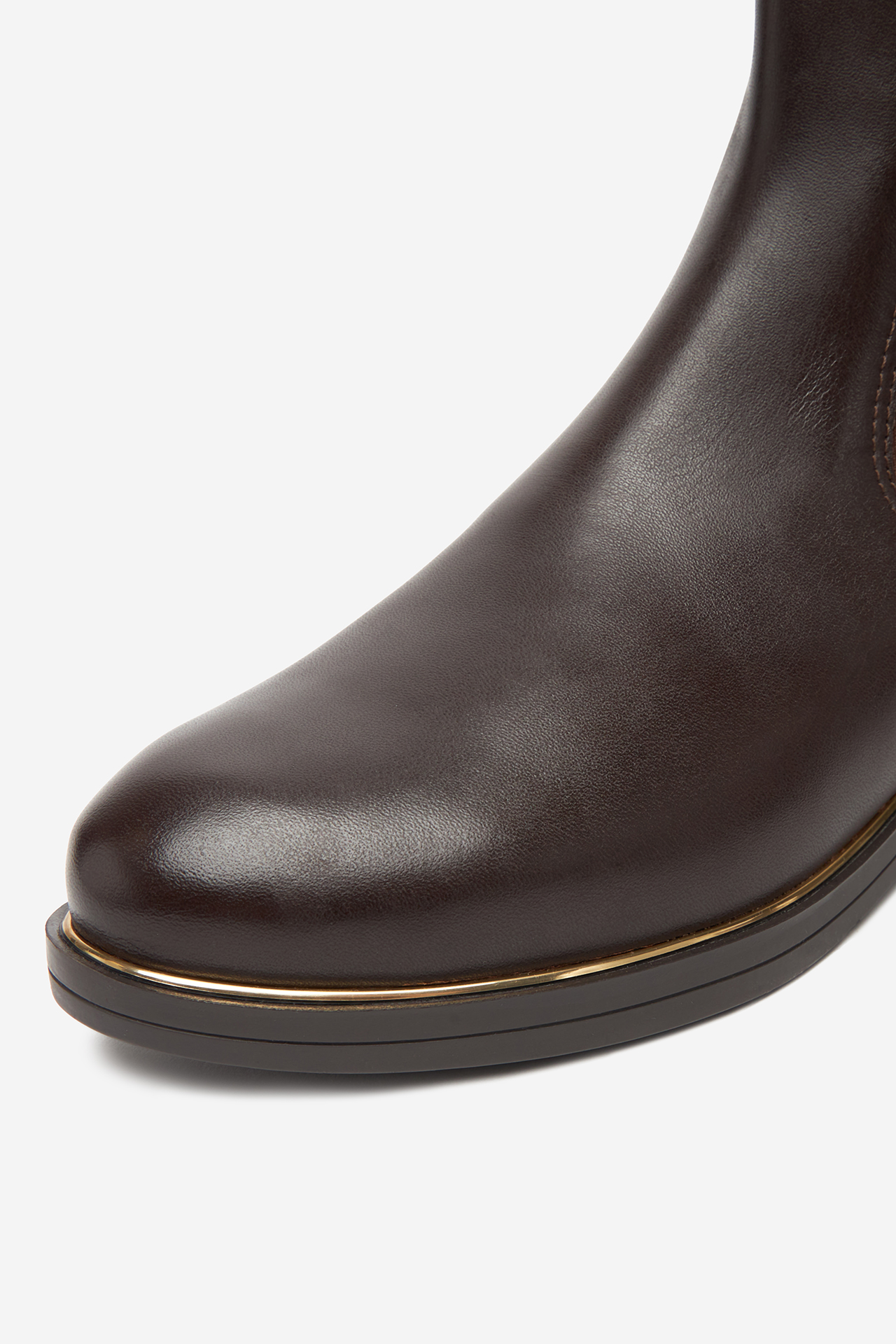 Kotníková obuv s elastickým prvkem Tmavě hnědá