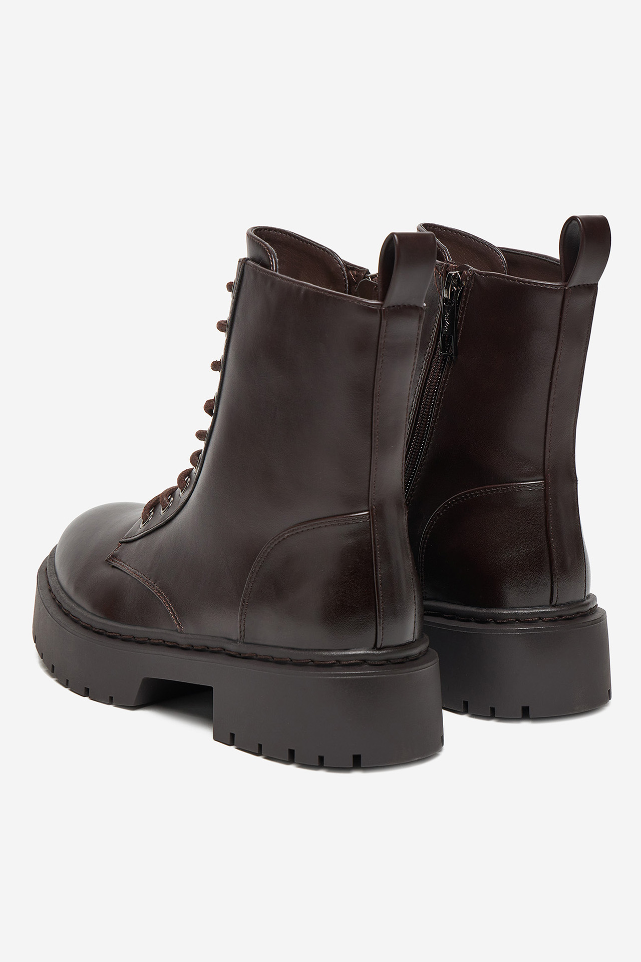 Gležnjarji Čokoladno rjava