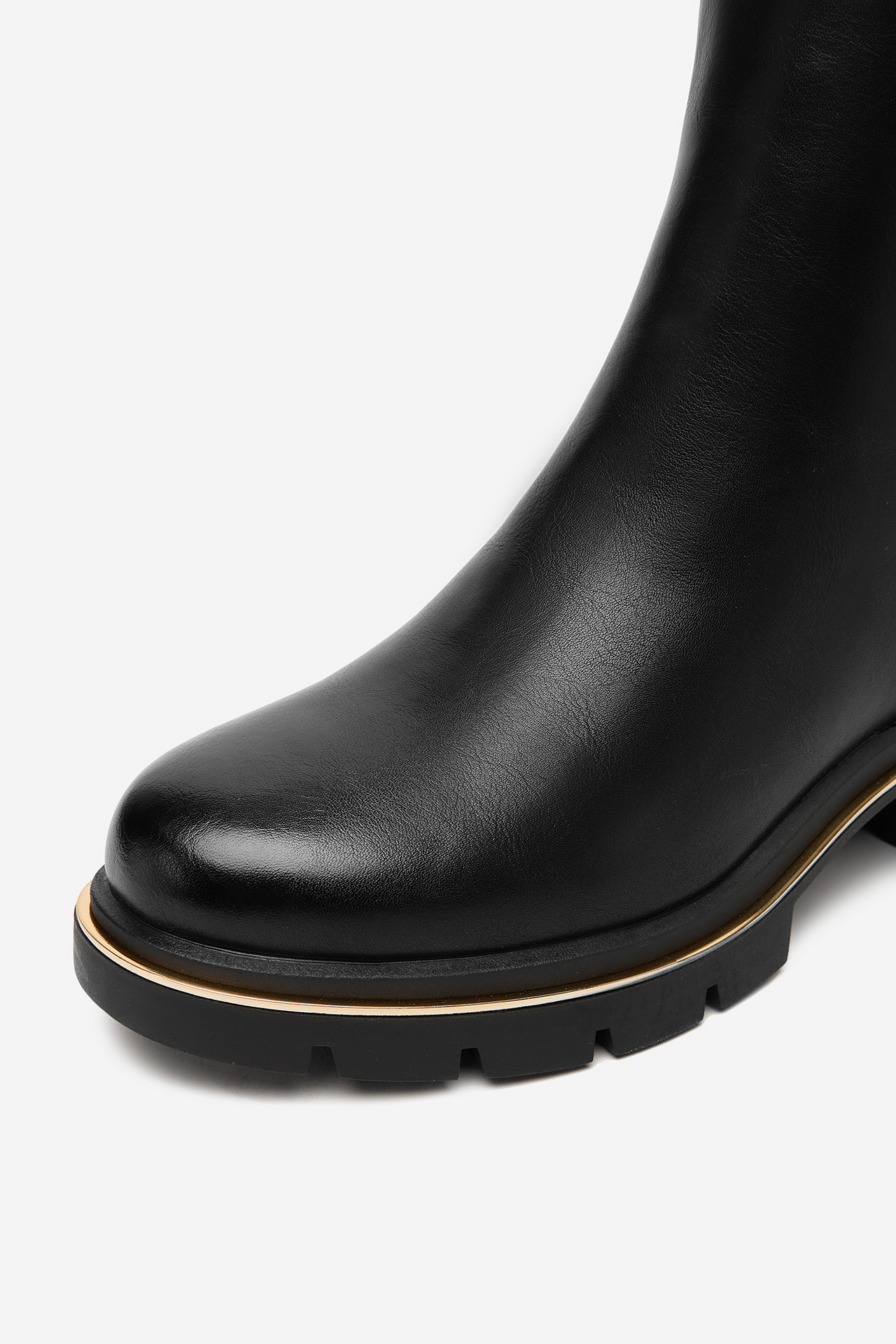 Polokozačky Černá