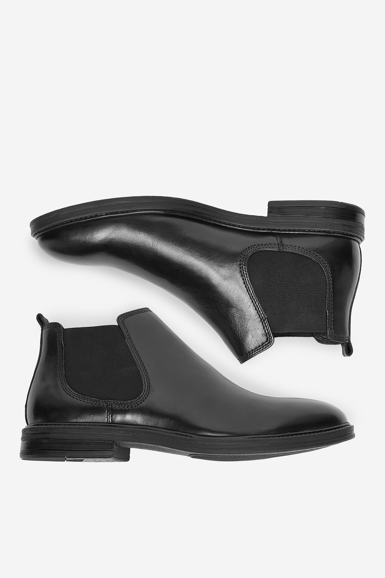 Kotníková obuv s elastickým prvkem Černá