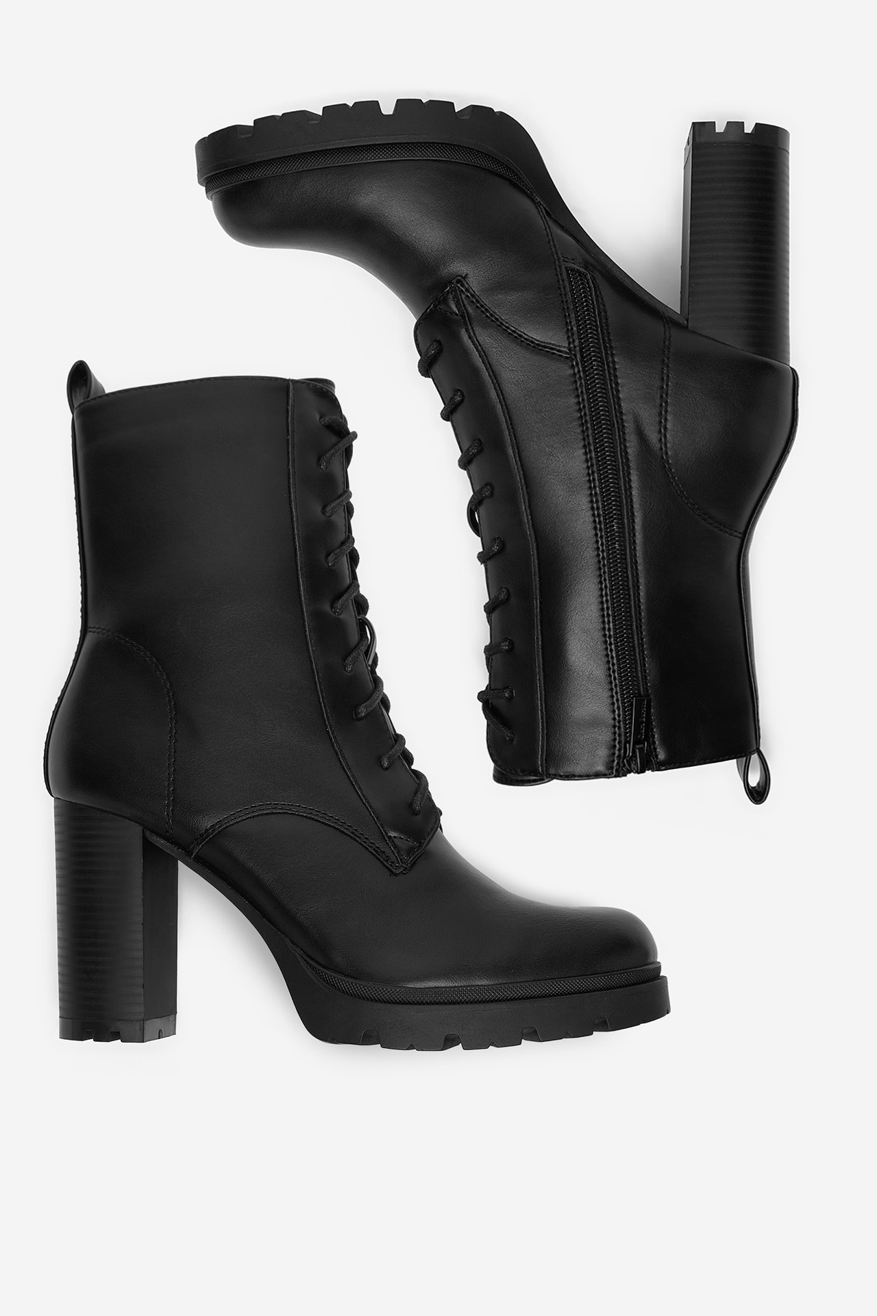 Kotníková obuv Černá