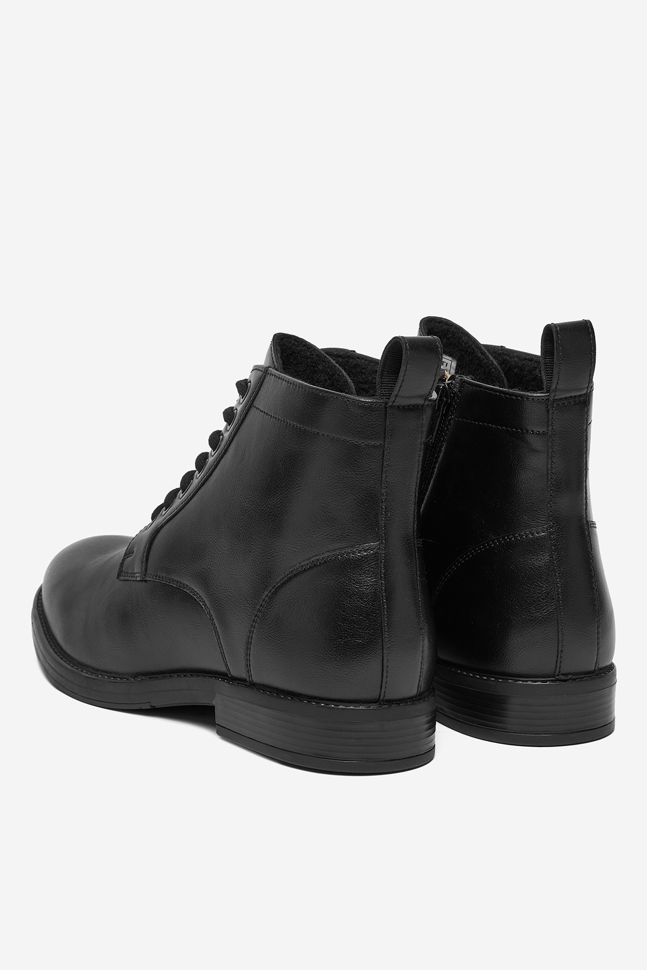 Gležnjarji z vezalkami Črna