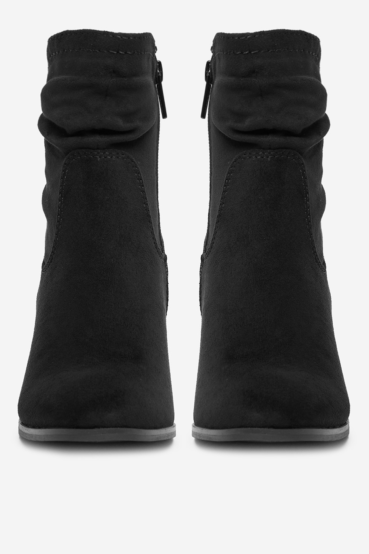 Polokozačky Černá