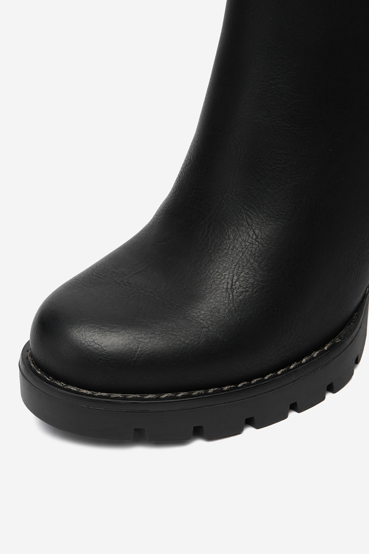 Polokozačky Černá