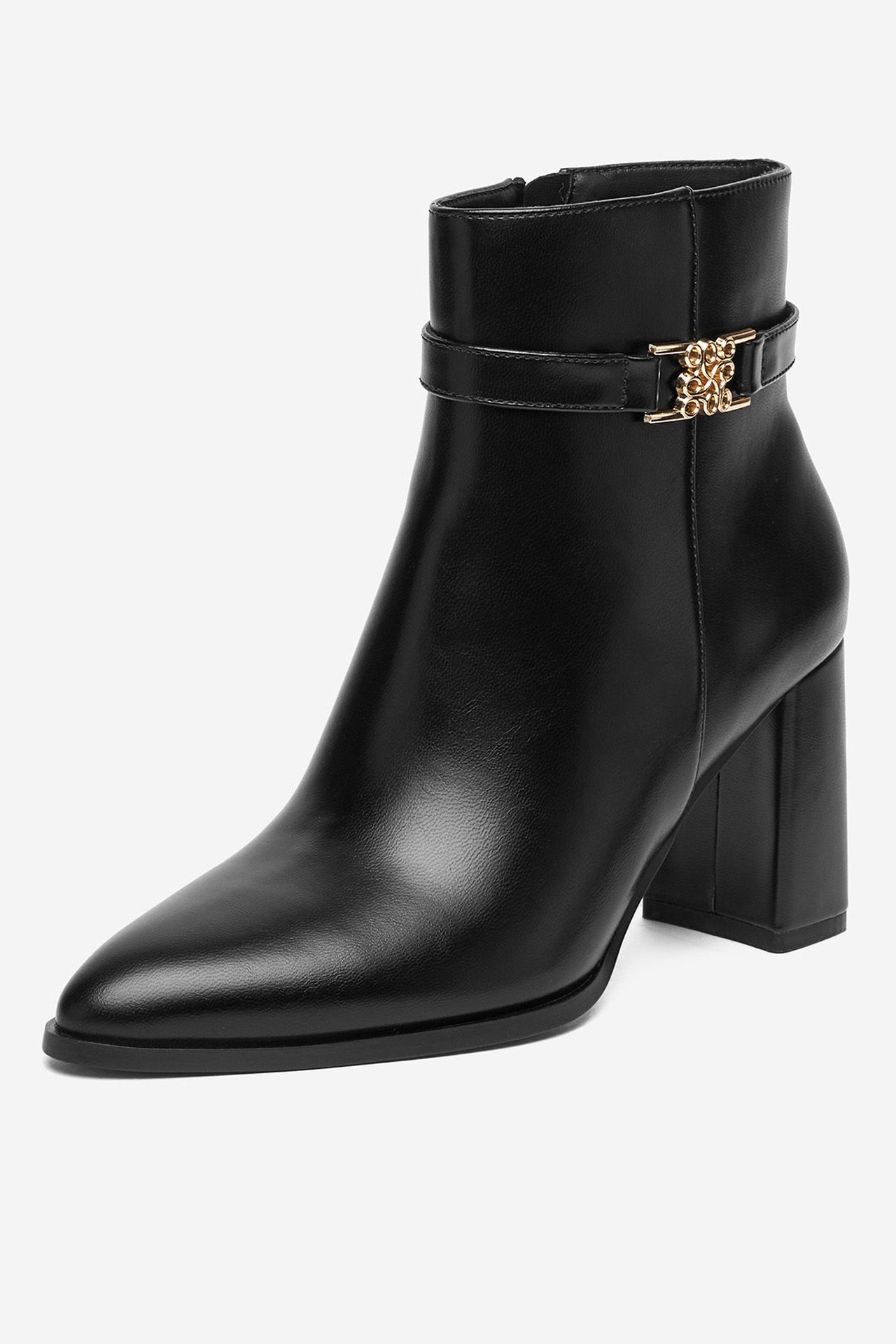 Polokozačky Černá