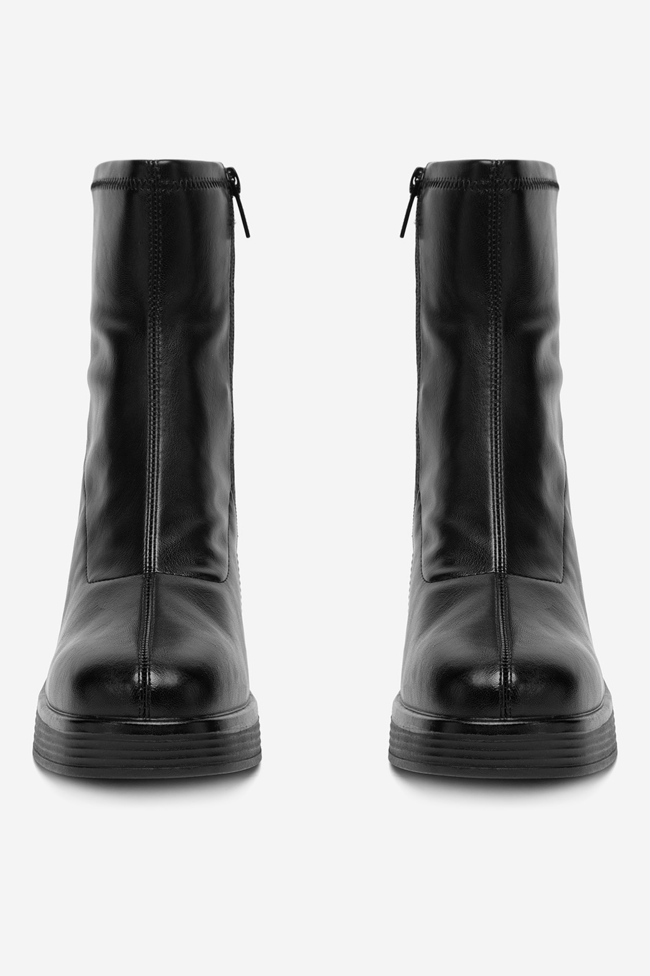 Polokozačky Černá