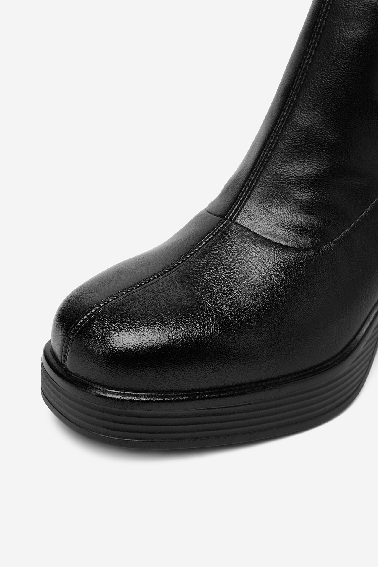 Polokozačky Černá