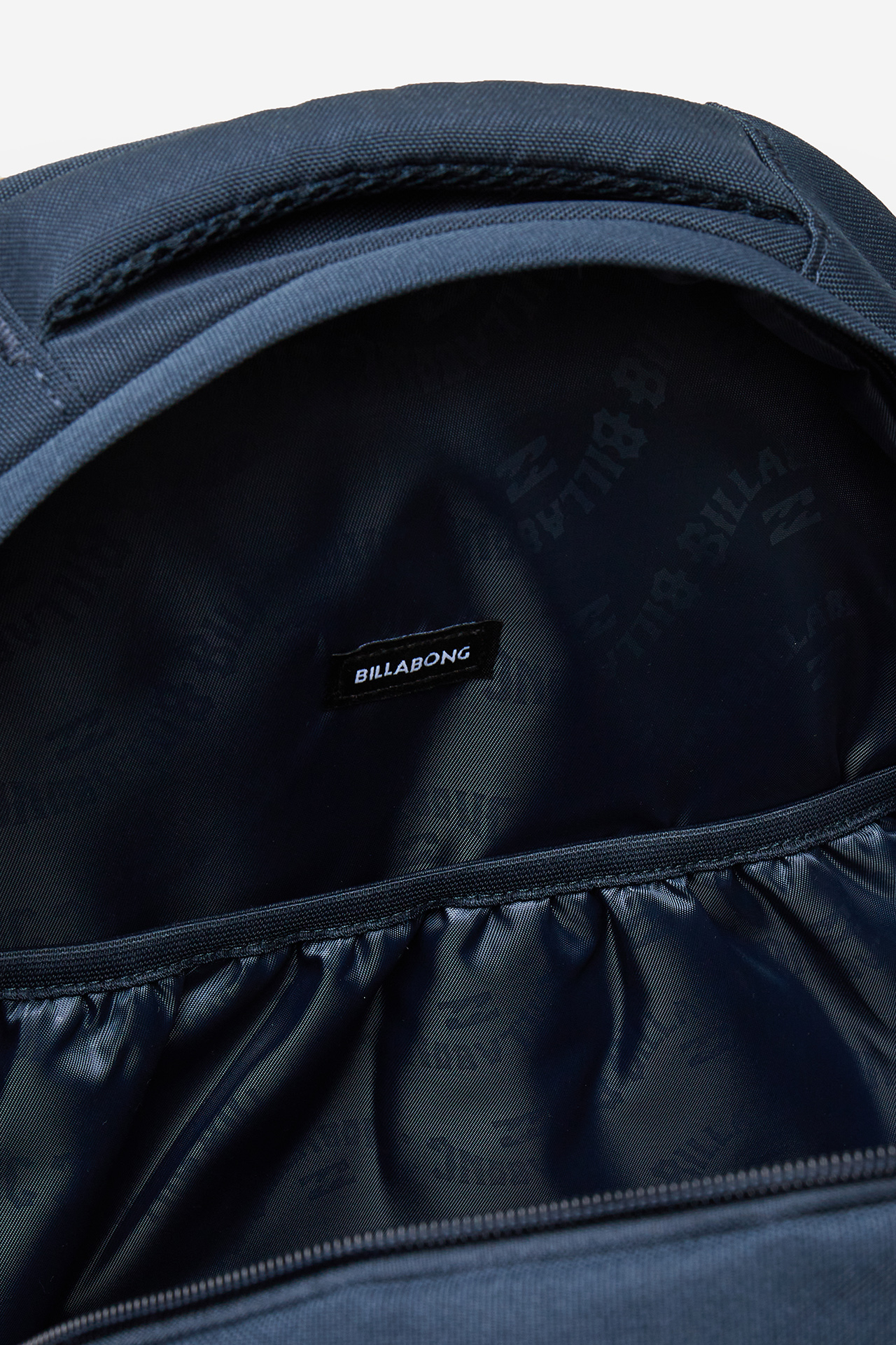 Nahrbtnik Mornarsko modra