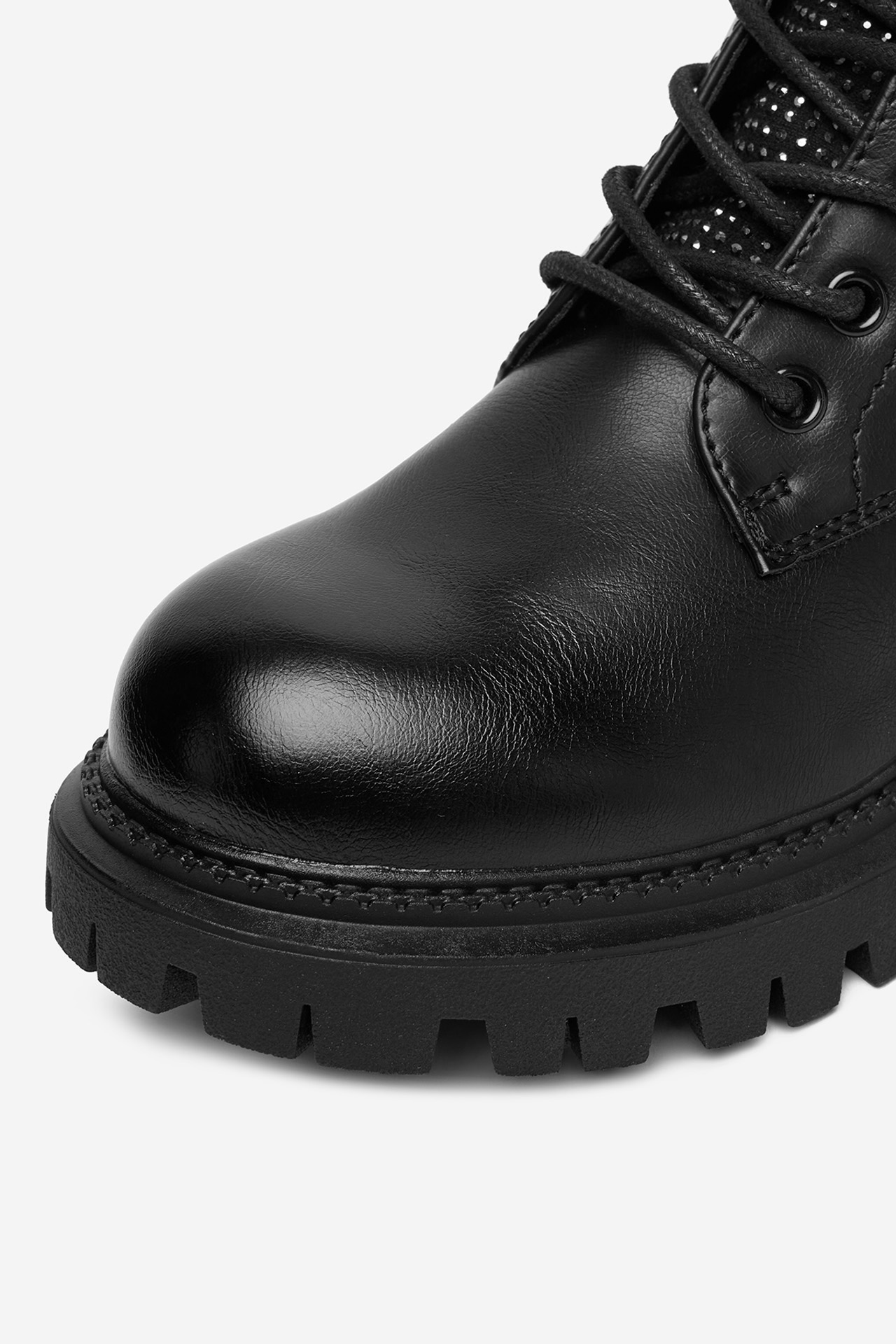 Kotníková obuv Černá