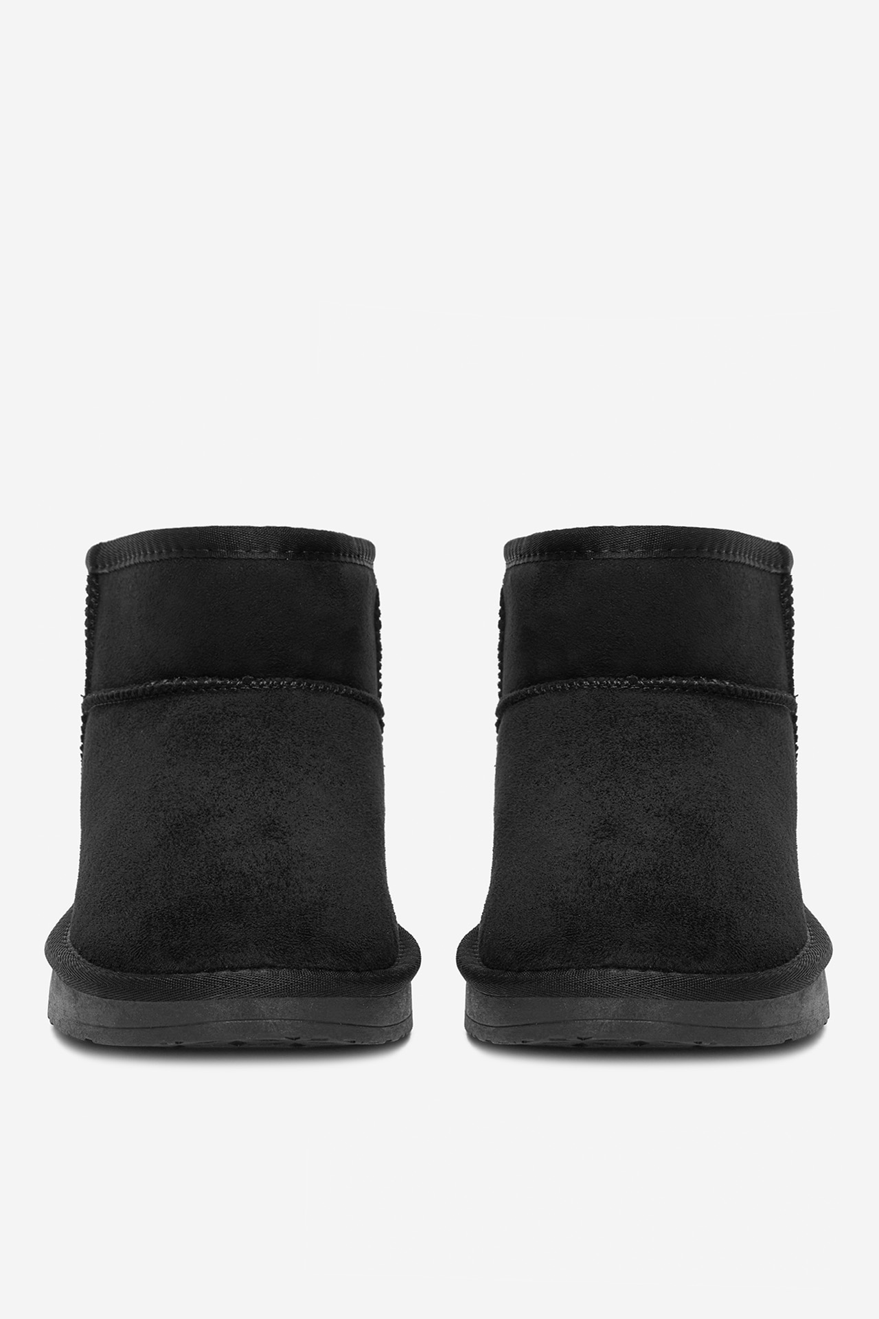 Polokozačky Černá