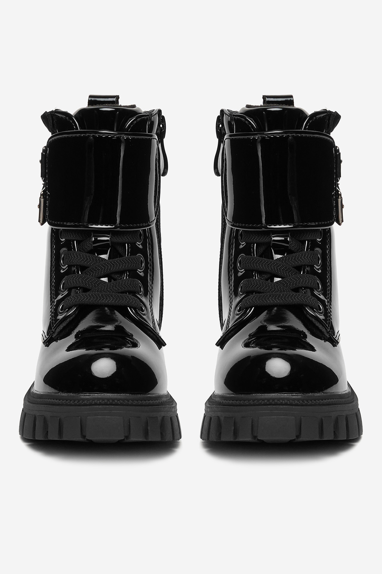 Gležnjarji z vezalkami Črna