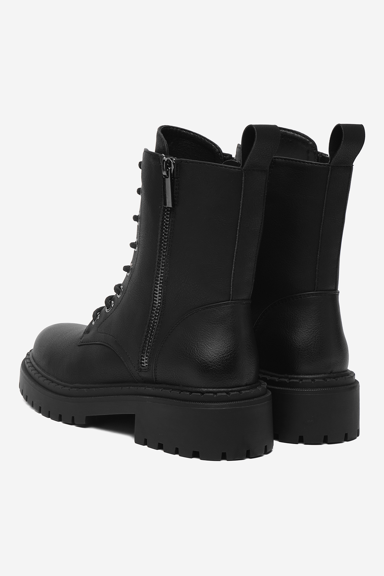 Kotníková obuv Černá