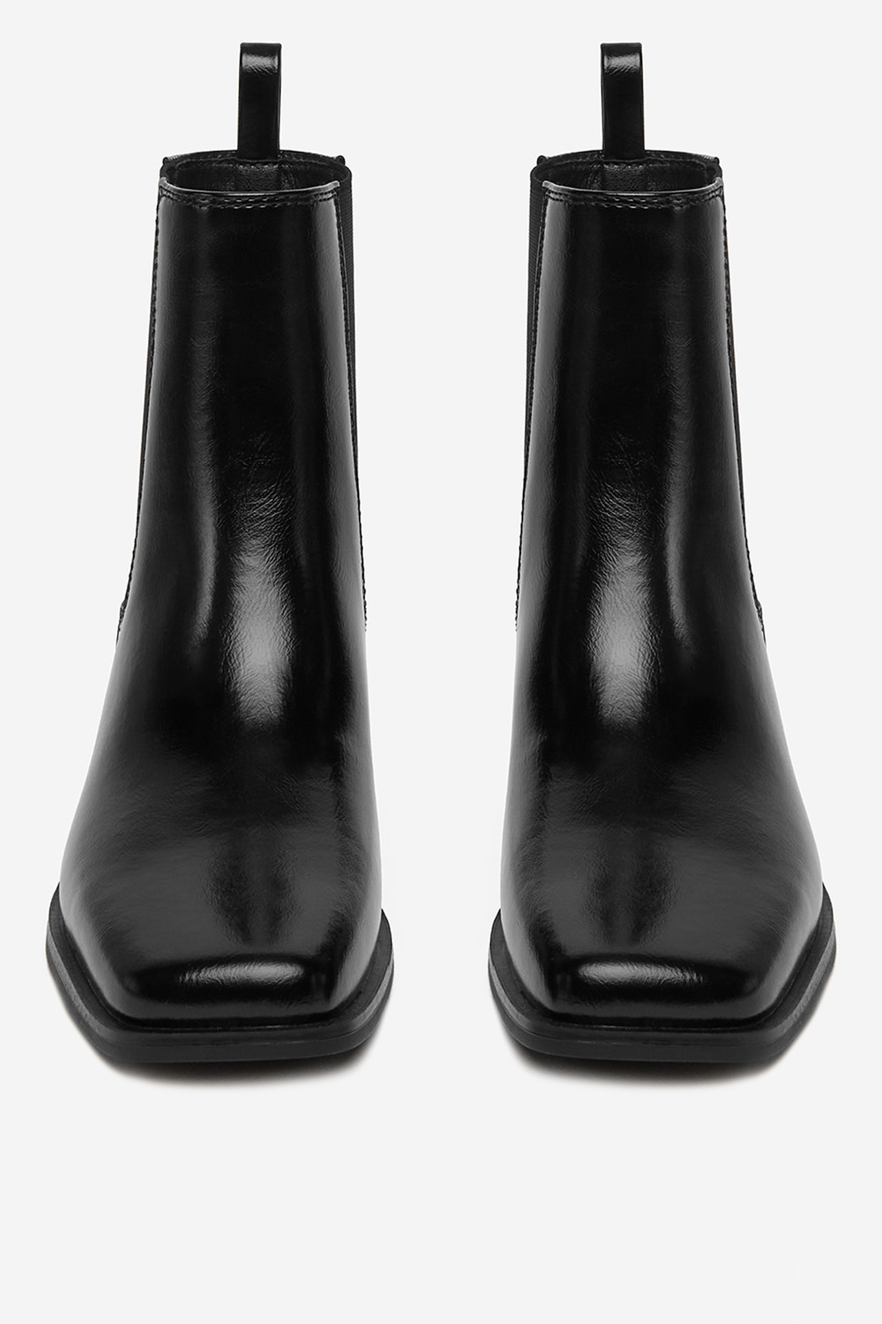 Kotníková obuv s elastickým prvkem Černá