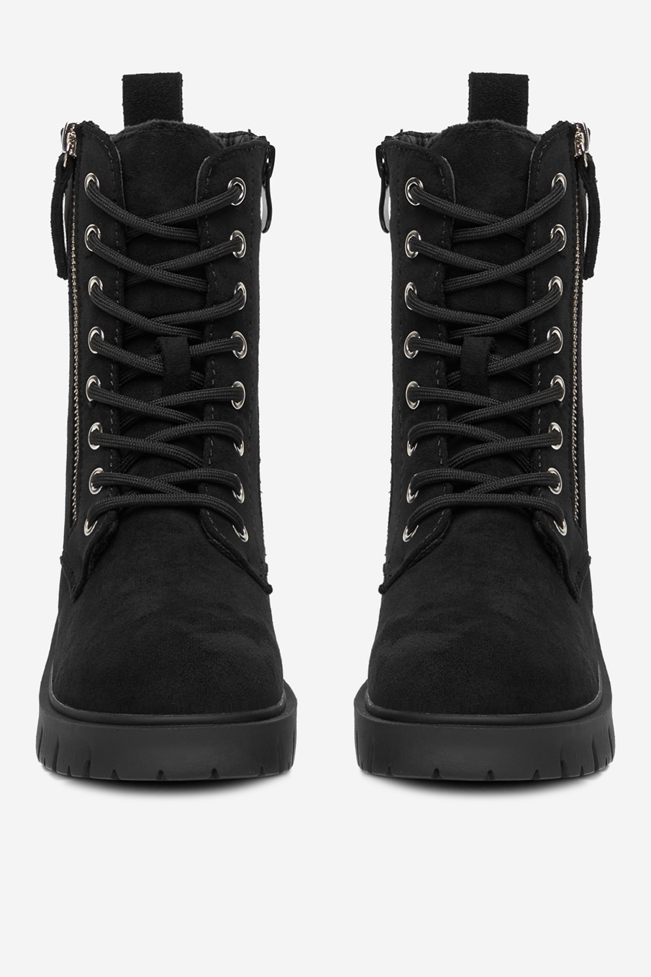 Gležnjarji z vezalkami Črna