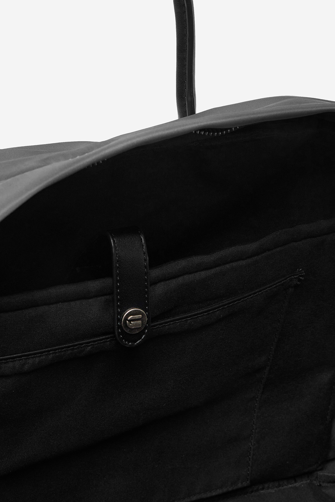 Sportovní taška Tmavě šedá