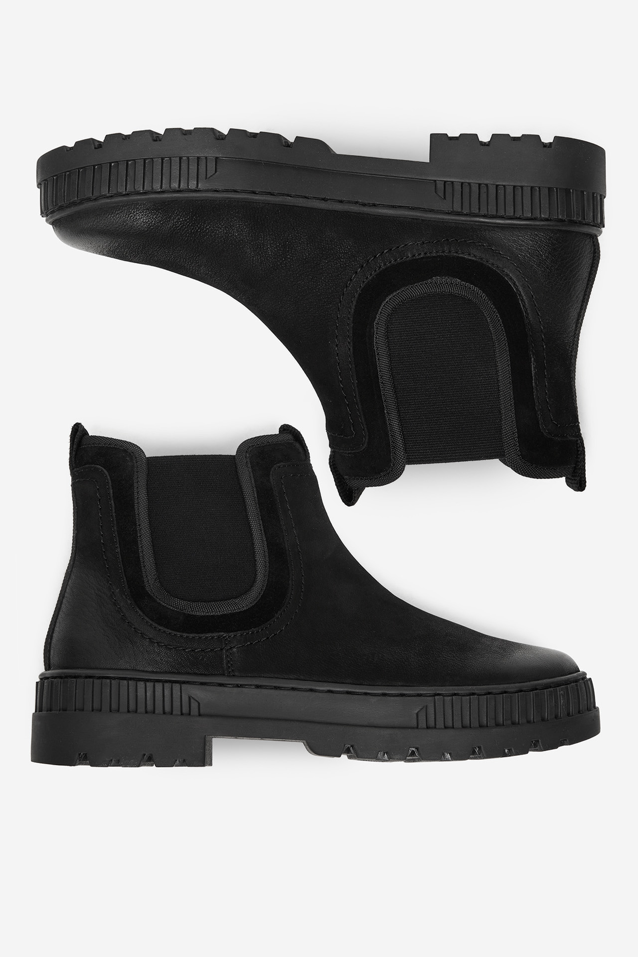 Kotníková obuv s elastickým prvkem Černá