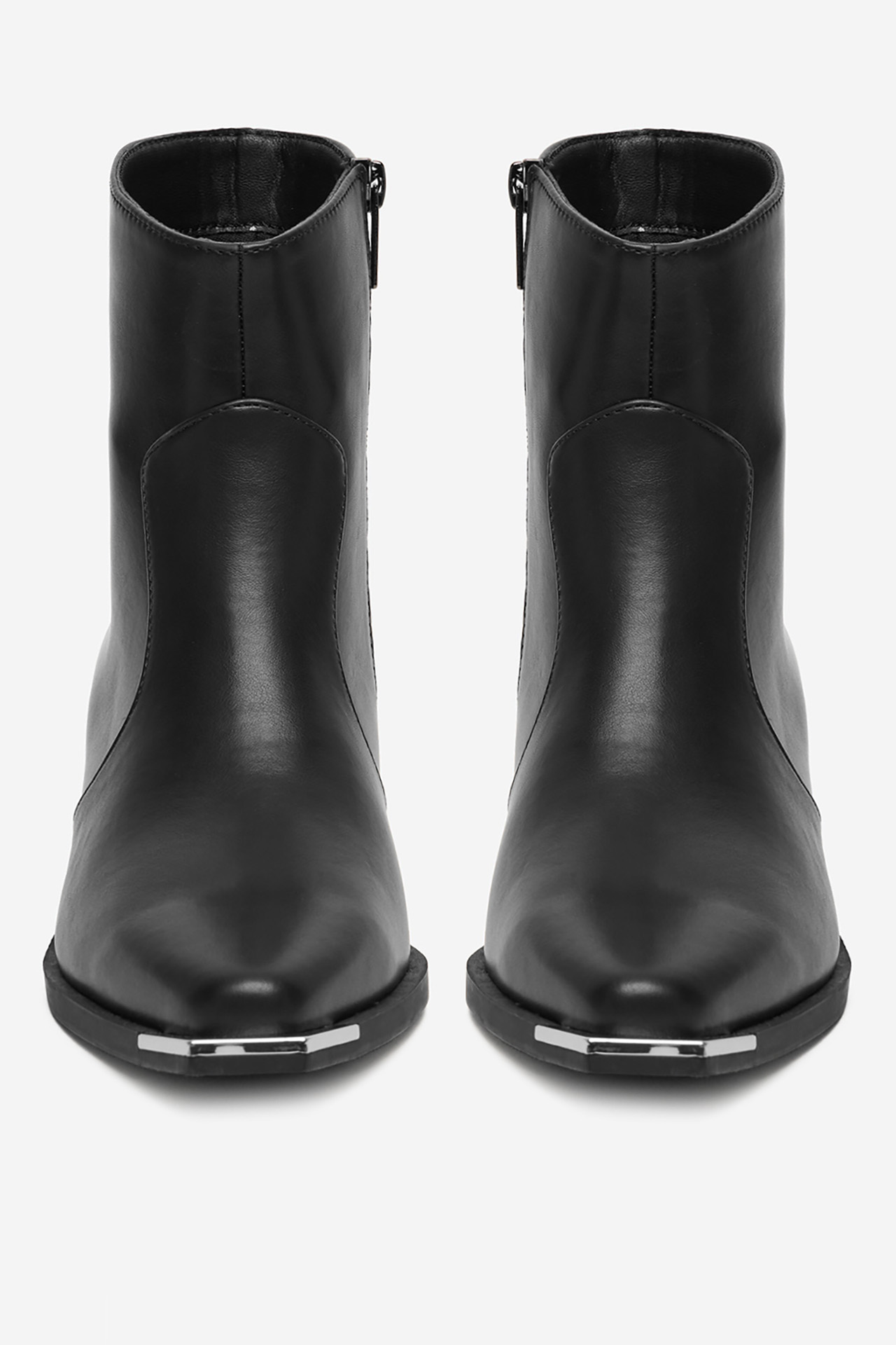 Polokozačky Černá