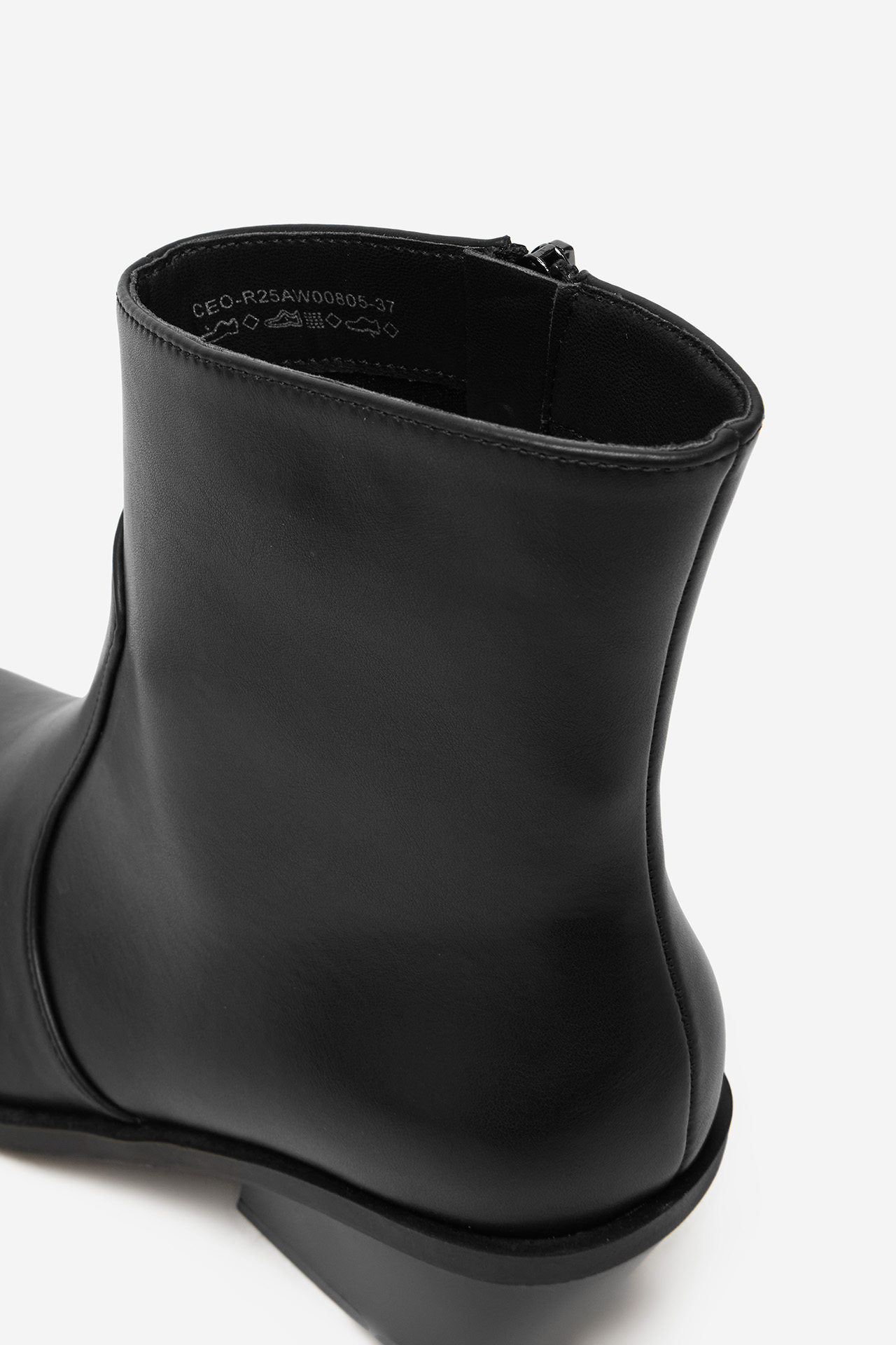 Polokozačky Černá