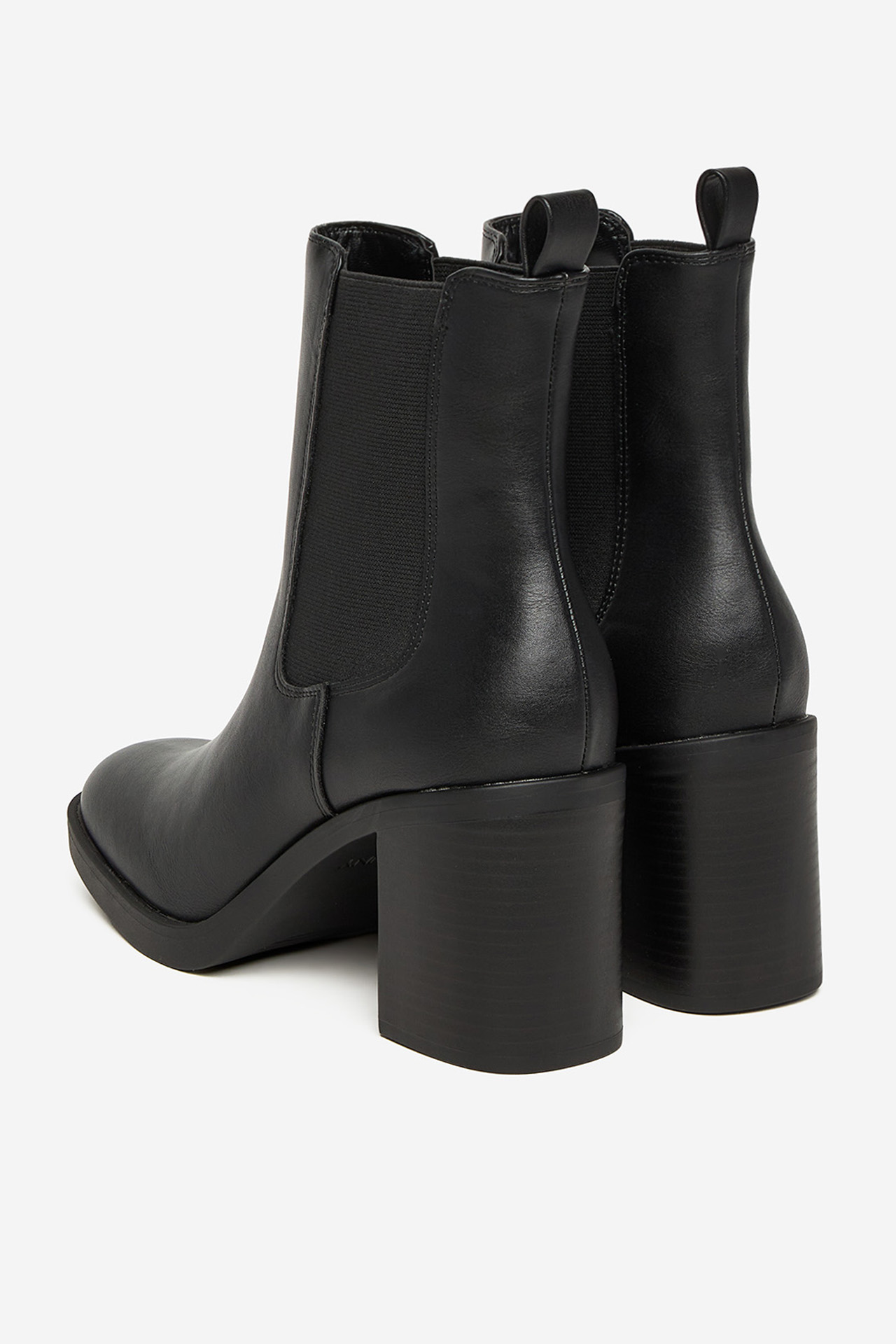 Polokozačky Černá