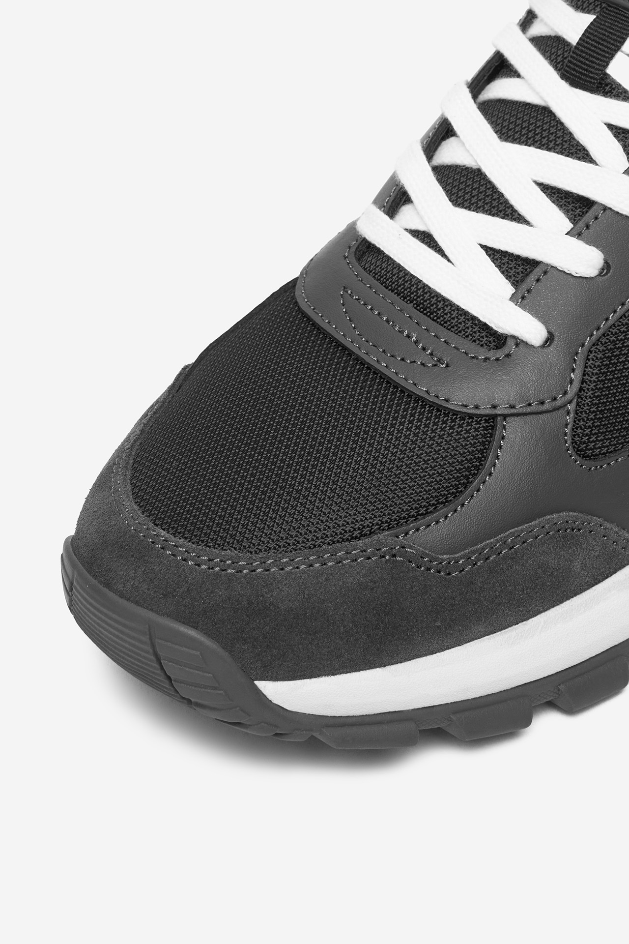 Sneakersy Tmavě šedá