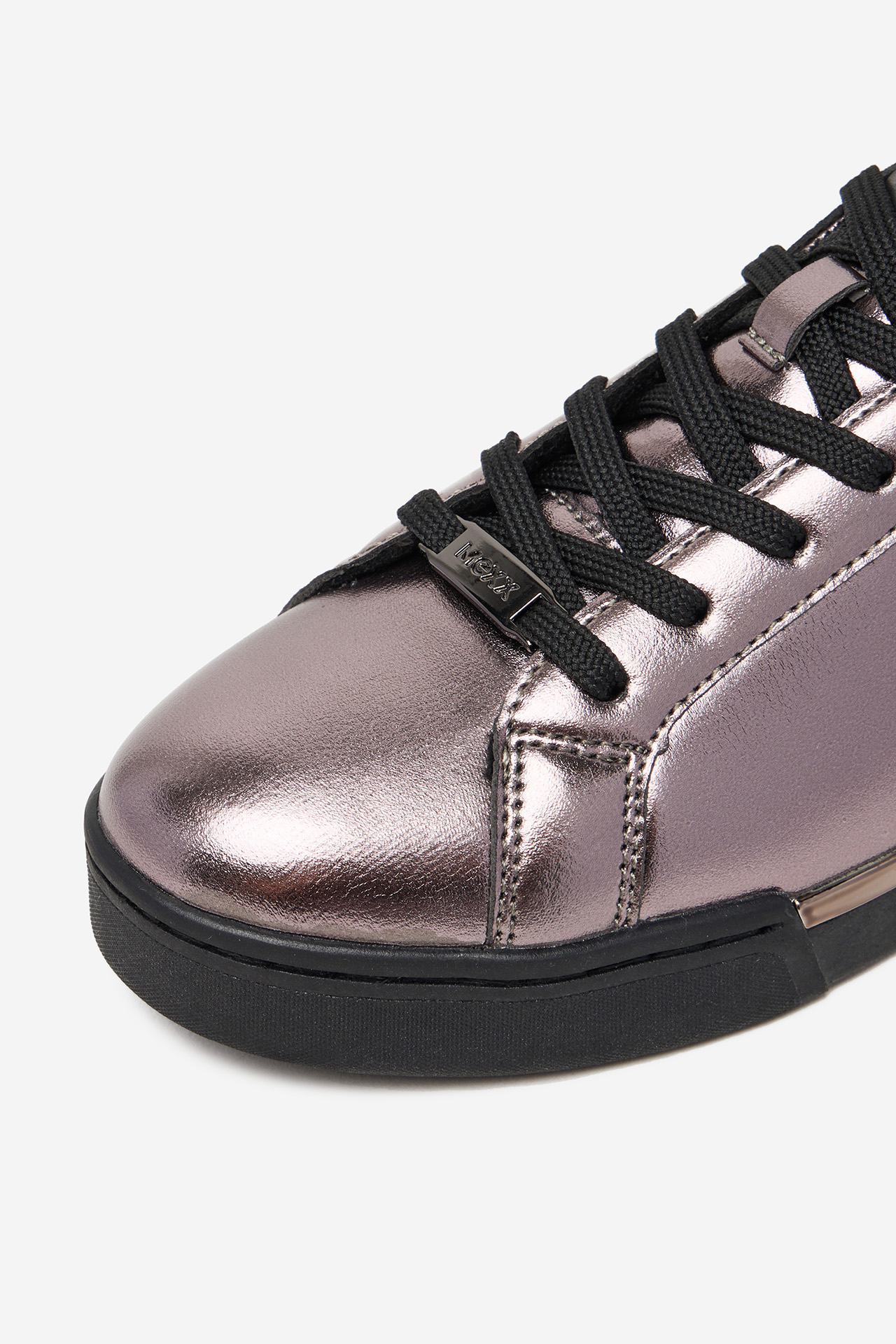 Sneakersy Stříbrná