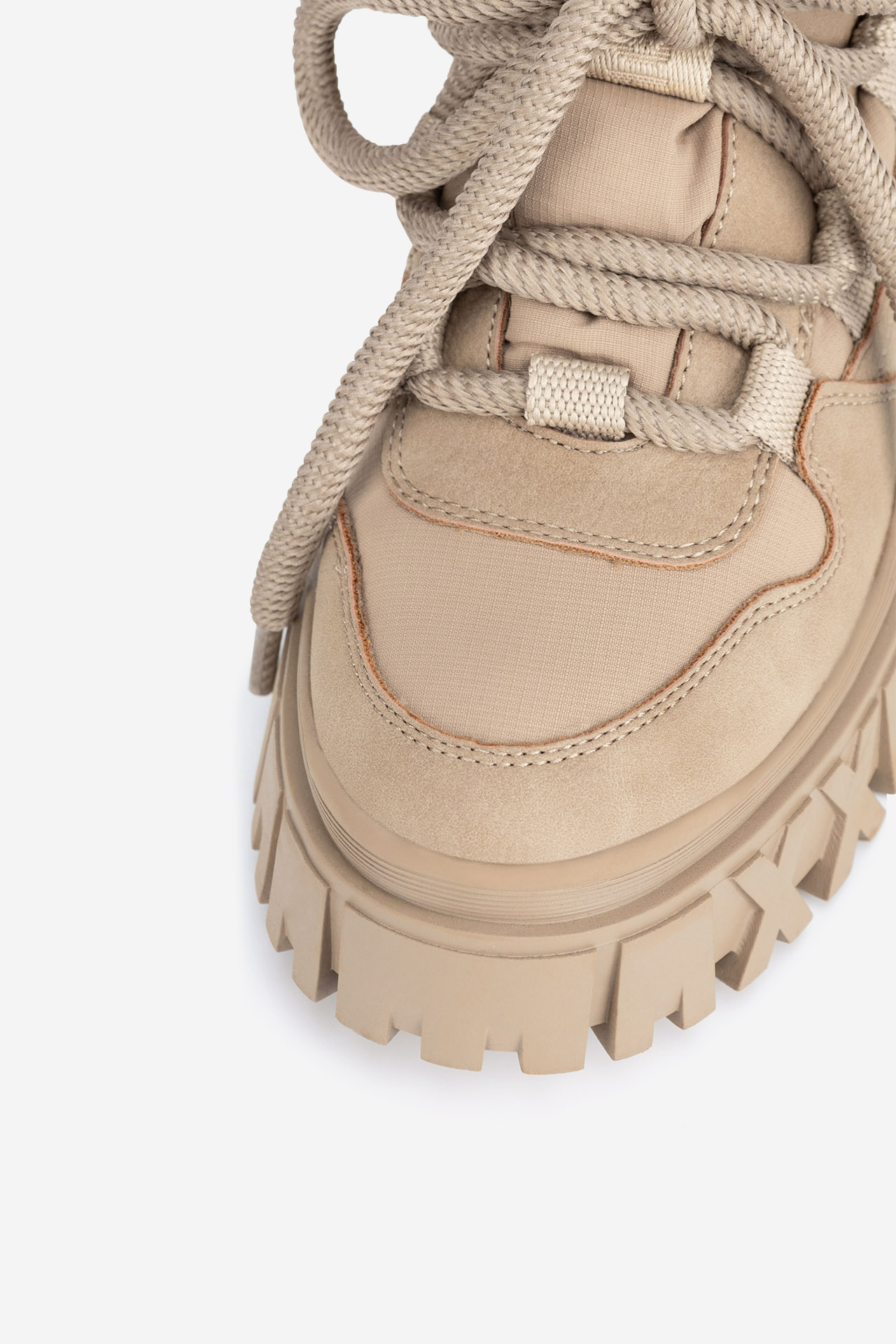 Sněhule Tmavě béžová