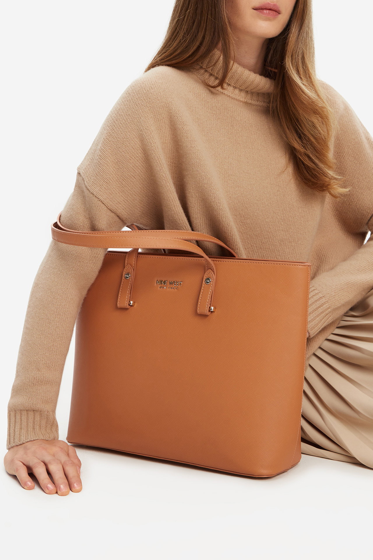 ママー・ Geantă de mână NINE WEST CEO-MIA-S211024-9 Maro - CCC.eu