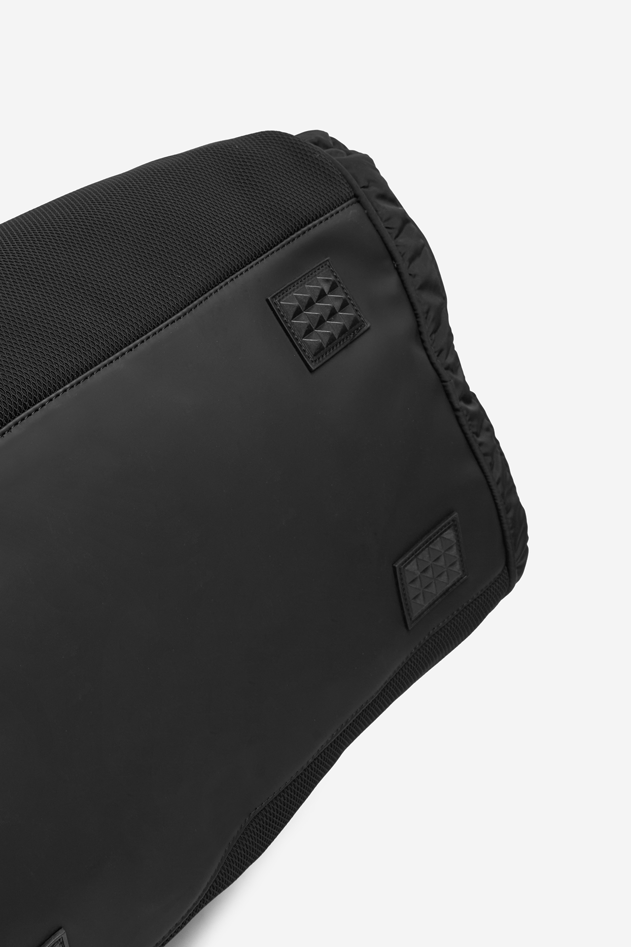 Víkendová taška Černá