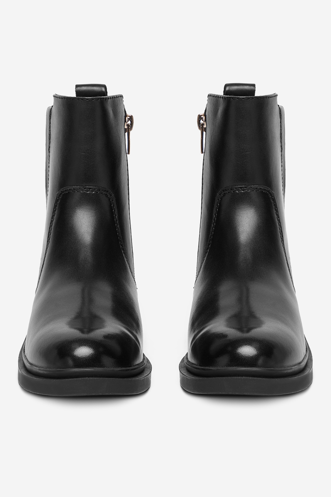 Polokozačky Černá