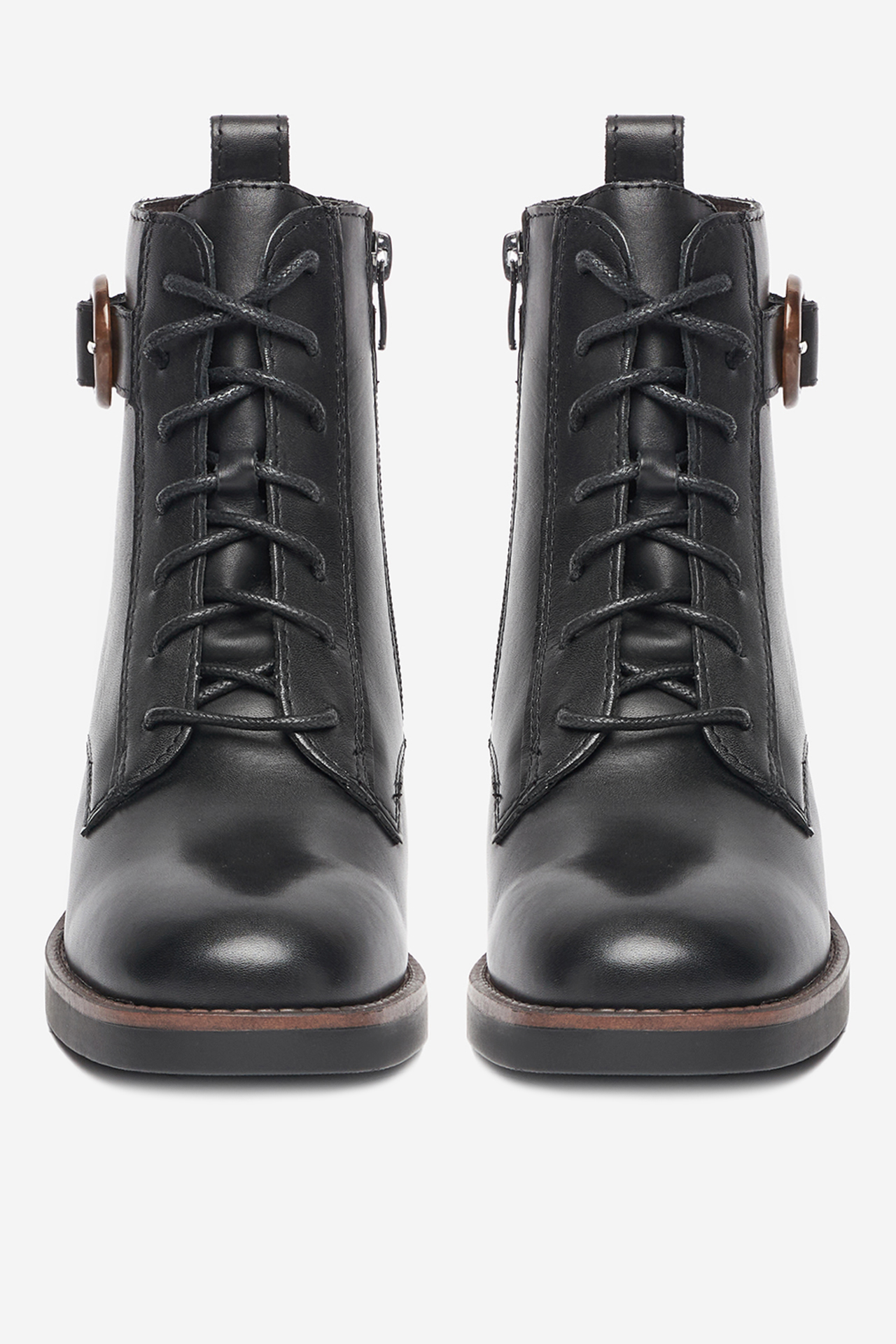 Polokozačky Černá