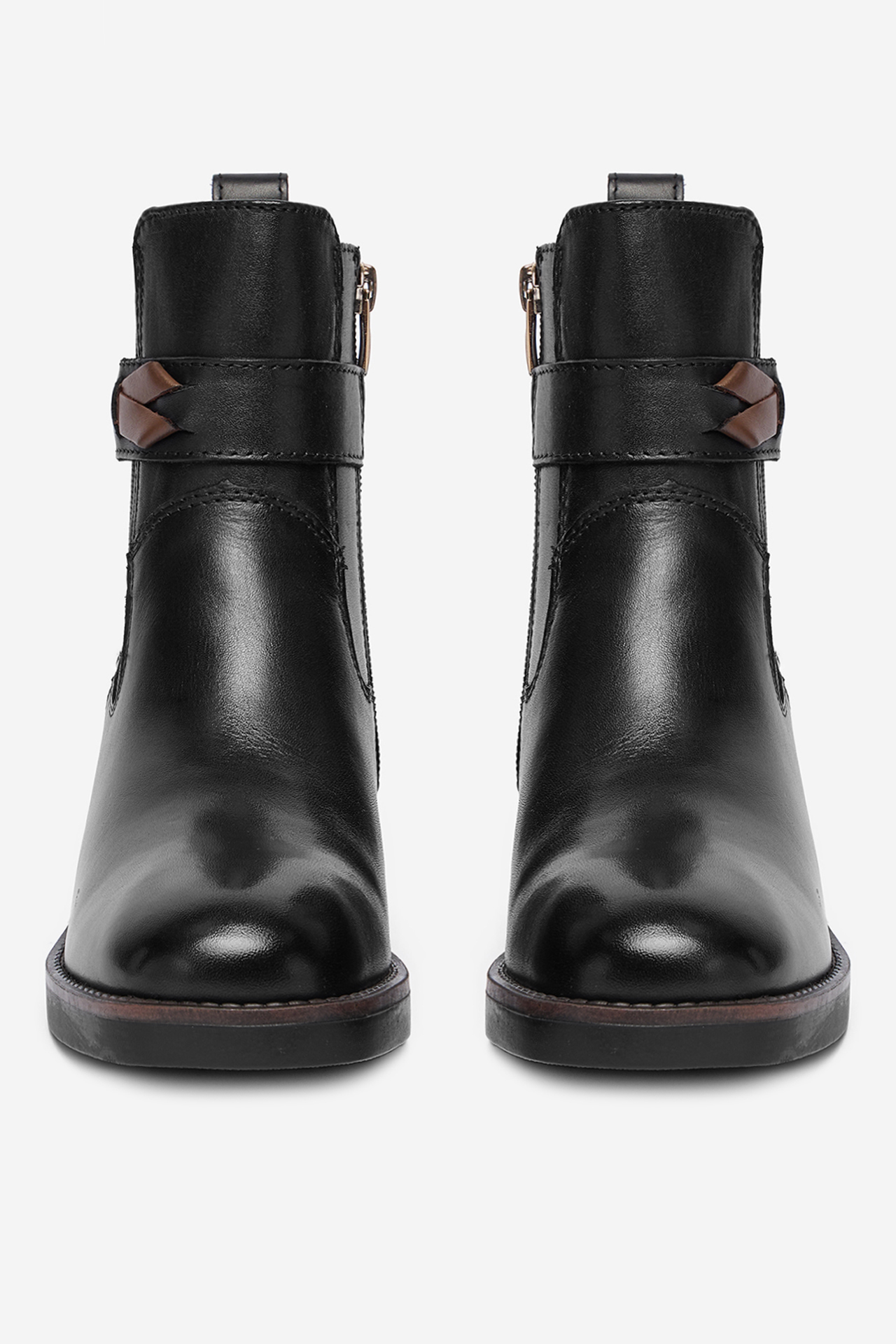 Polokozačky Černá