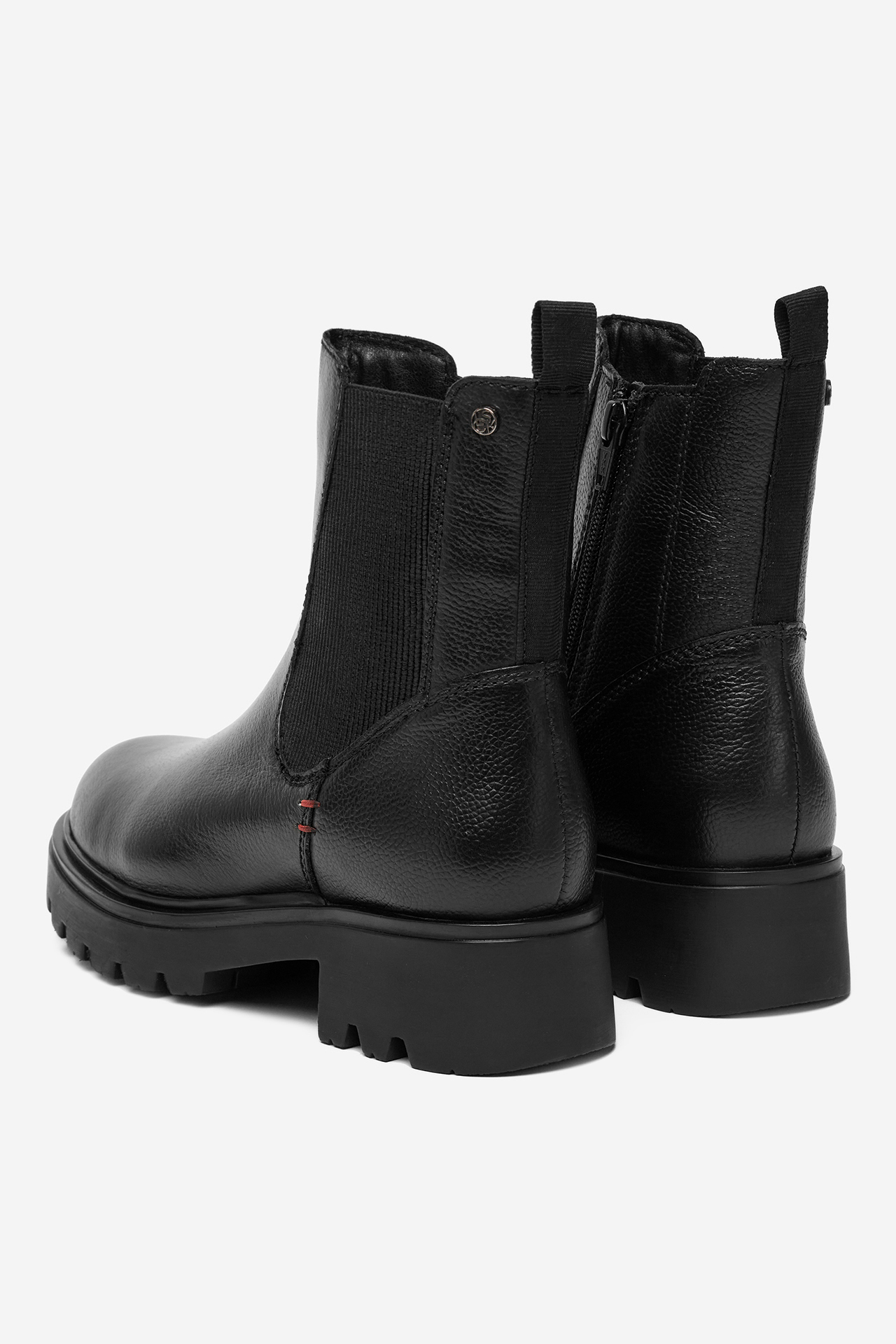 Polokozačky Černá