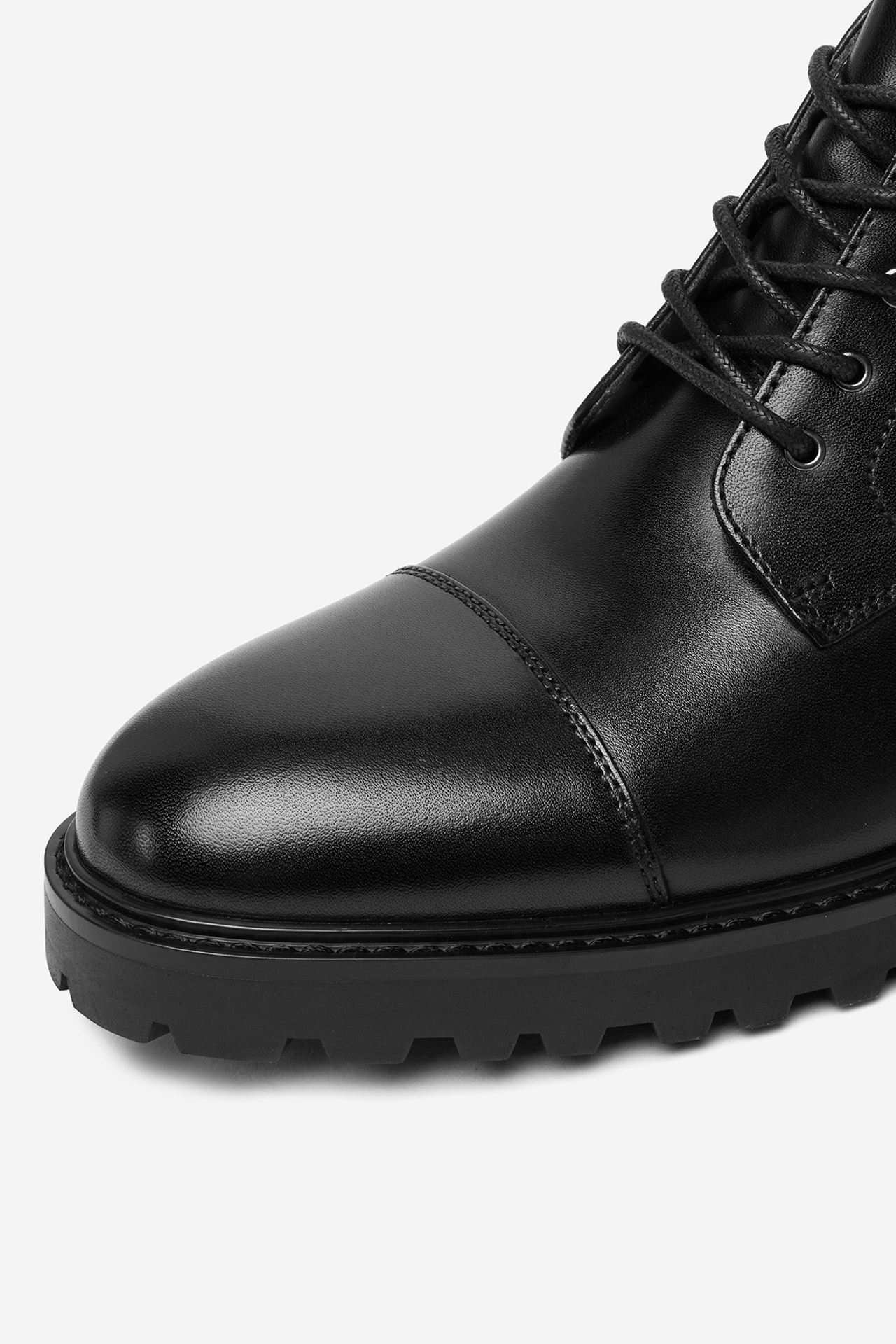 Kotníková obuv Černá