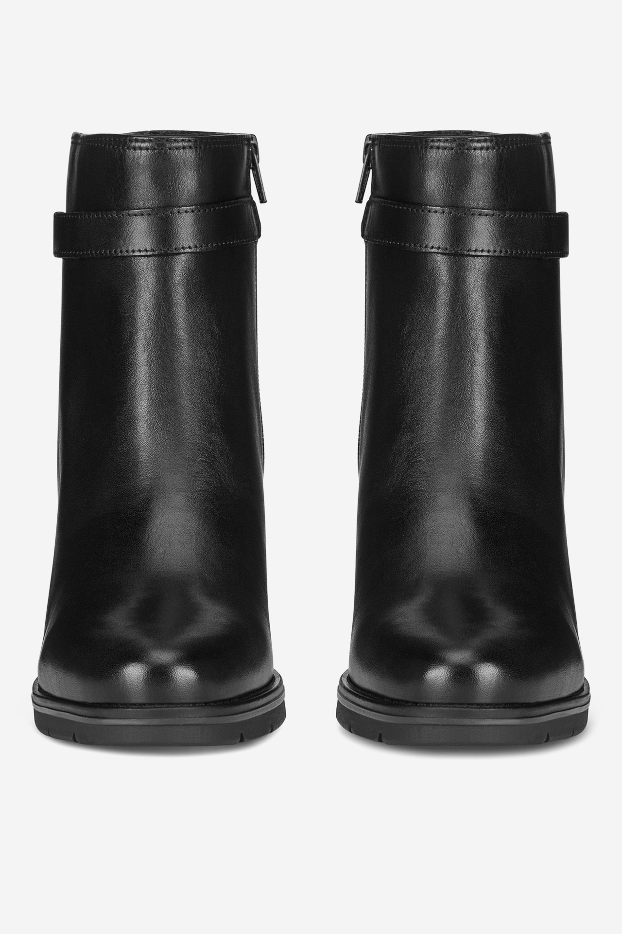 Polokozačky Černá