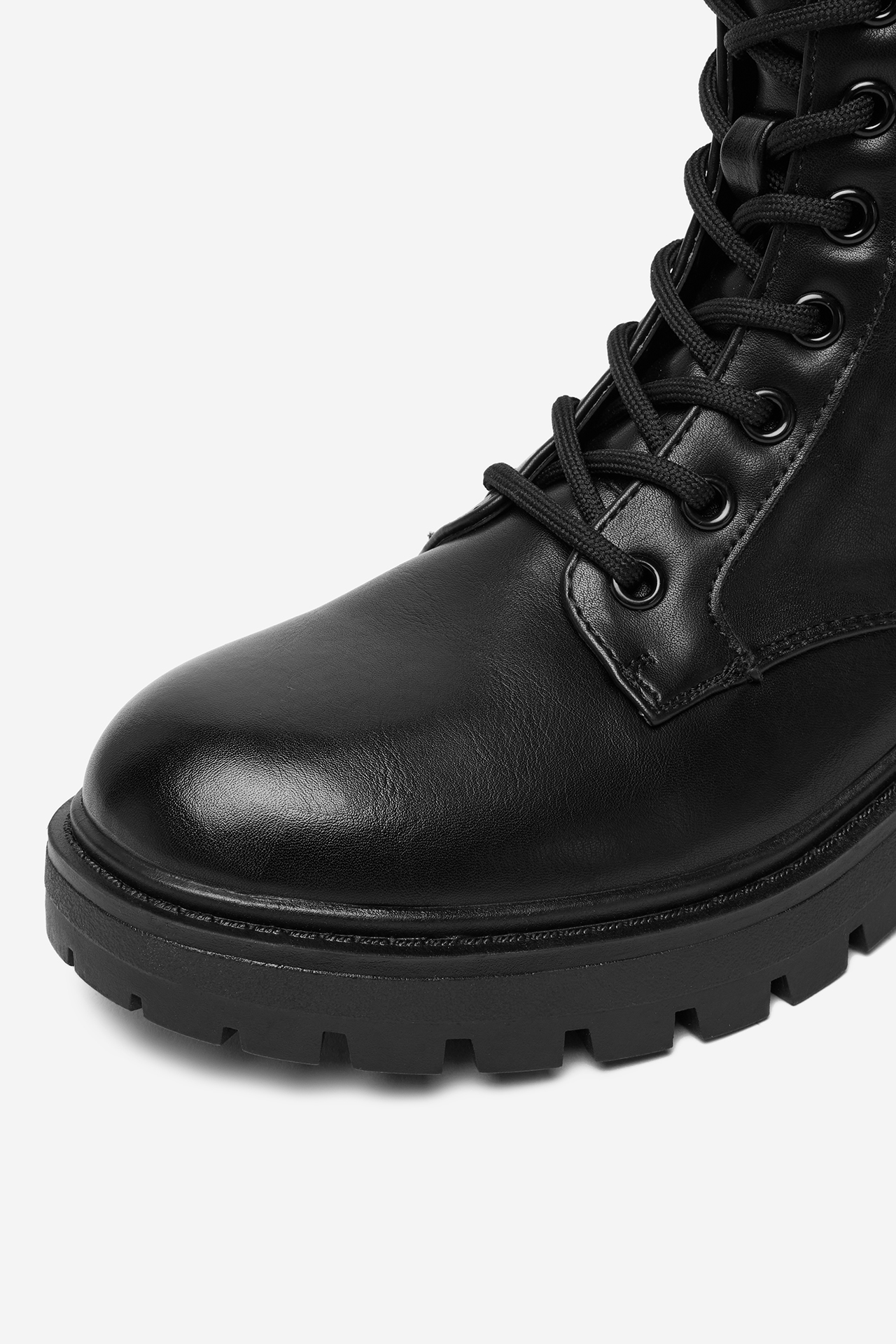 Kotníková obuv Černá