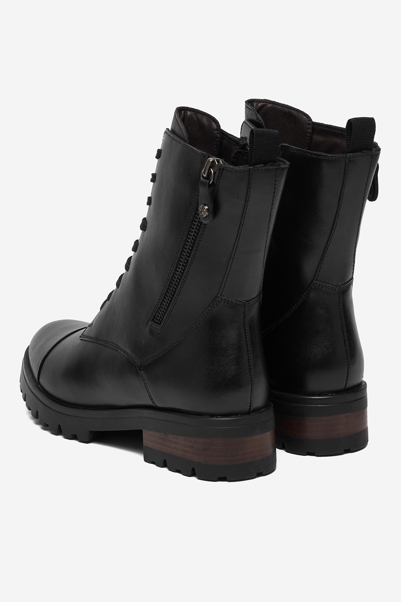 Kotníková obuv Černá